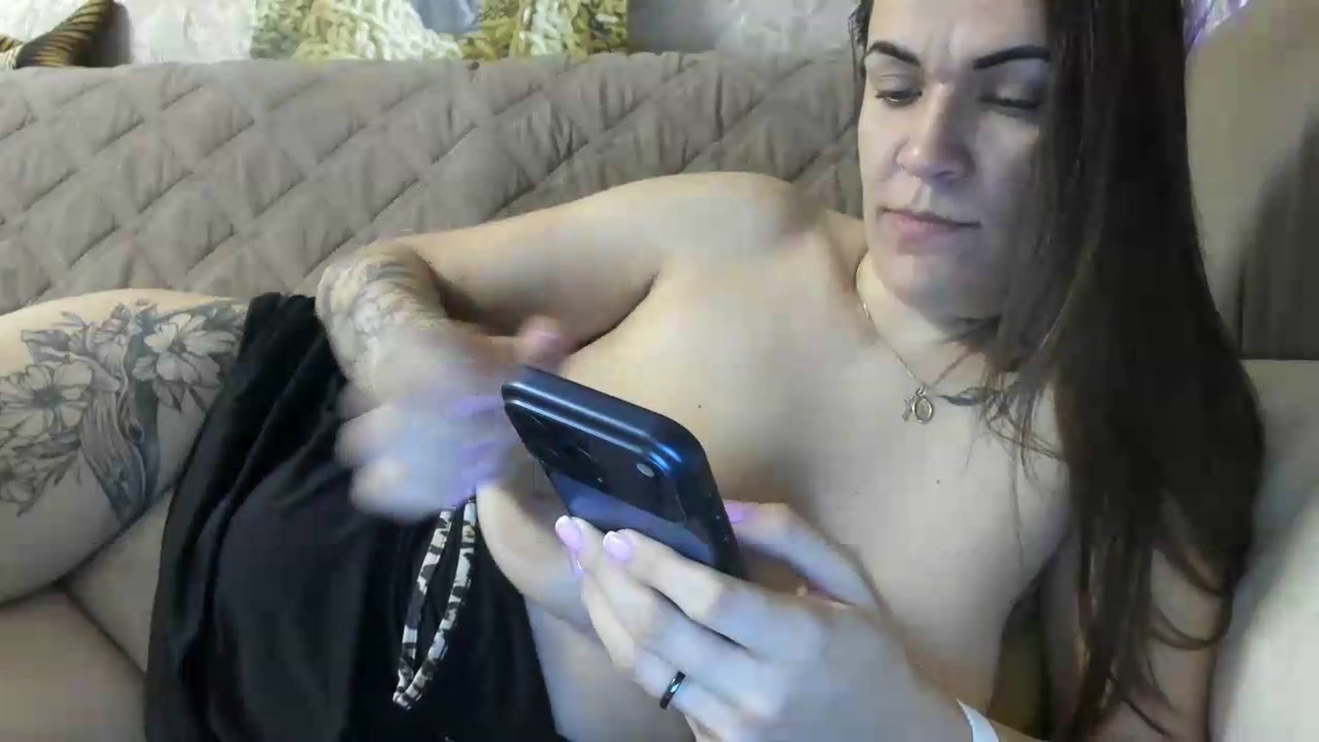 Gallery image thumbnail from SUNNyKiss_'s myfreecams stream on, 05/23/2026, 19:59 image 4 of 20