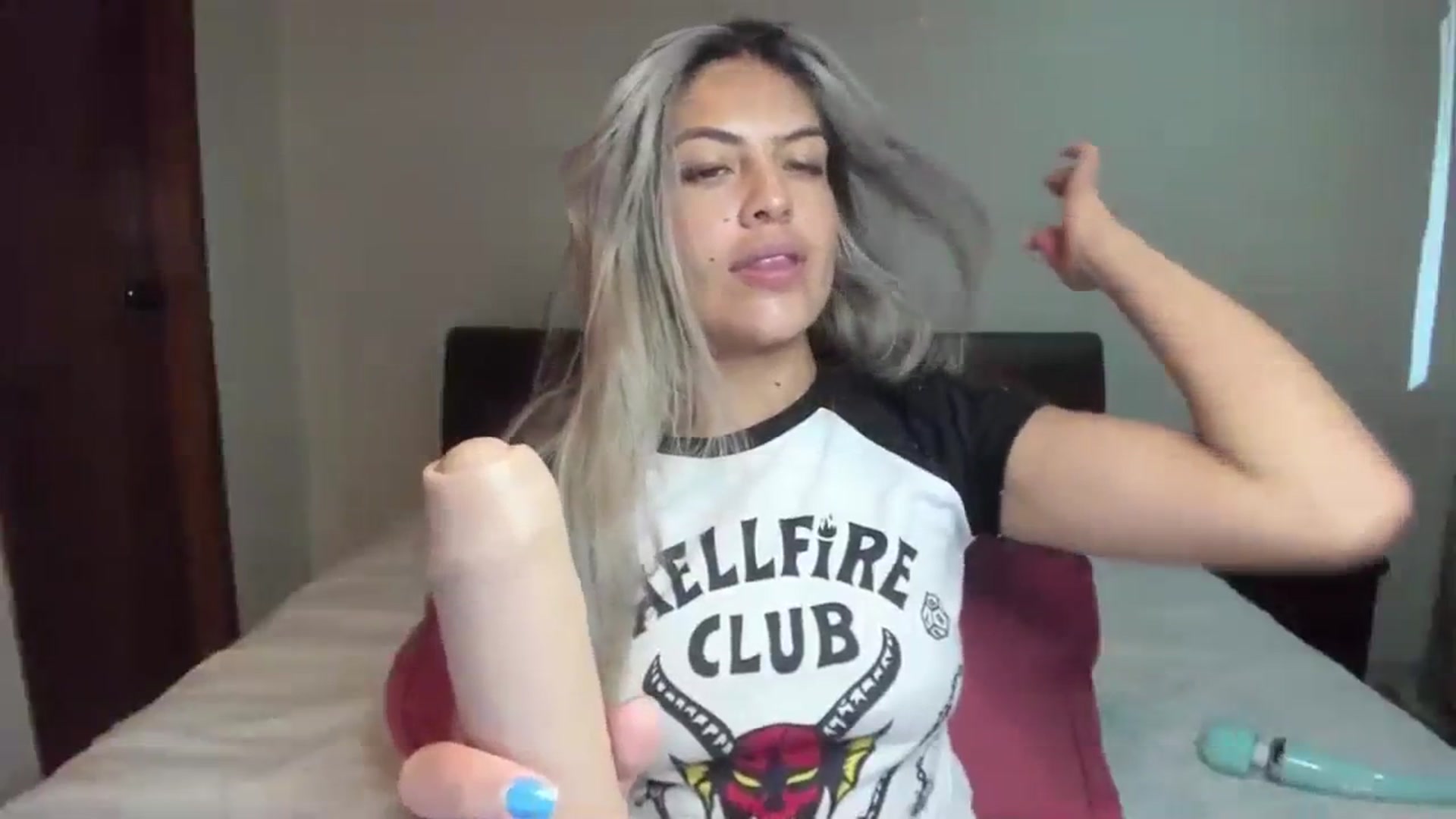 Gallery image thumbnail from SUNRISEE_'s myfreecams stream on, 08/14/2023, 03:47 image 3 of 20