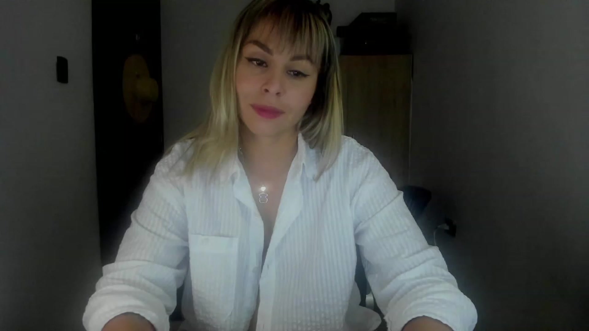 Gallery image thumbnail from SUSYBALE's myfreecams stream on, 07/04/2023, 21:13 image 7 of 20