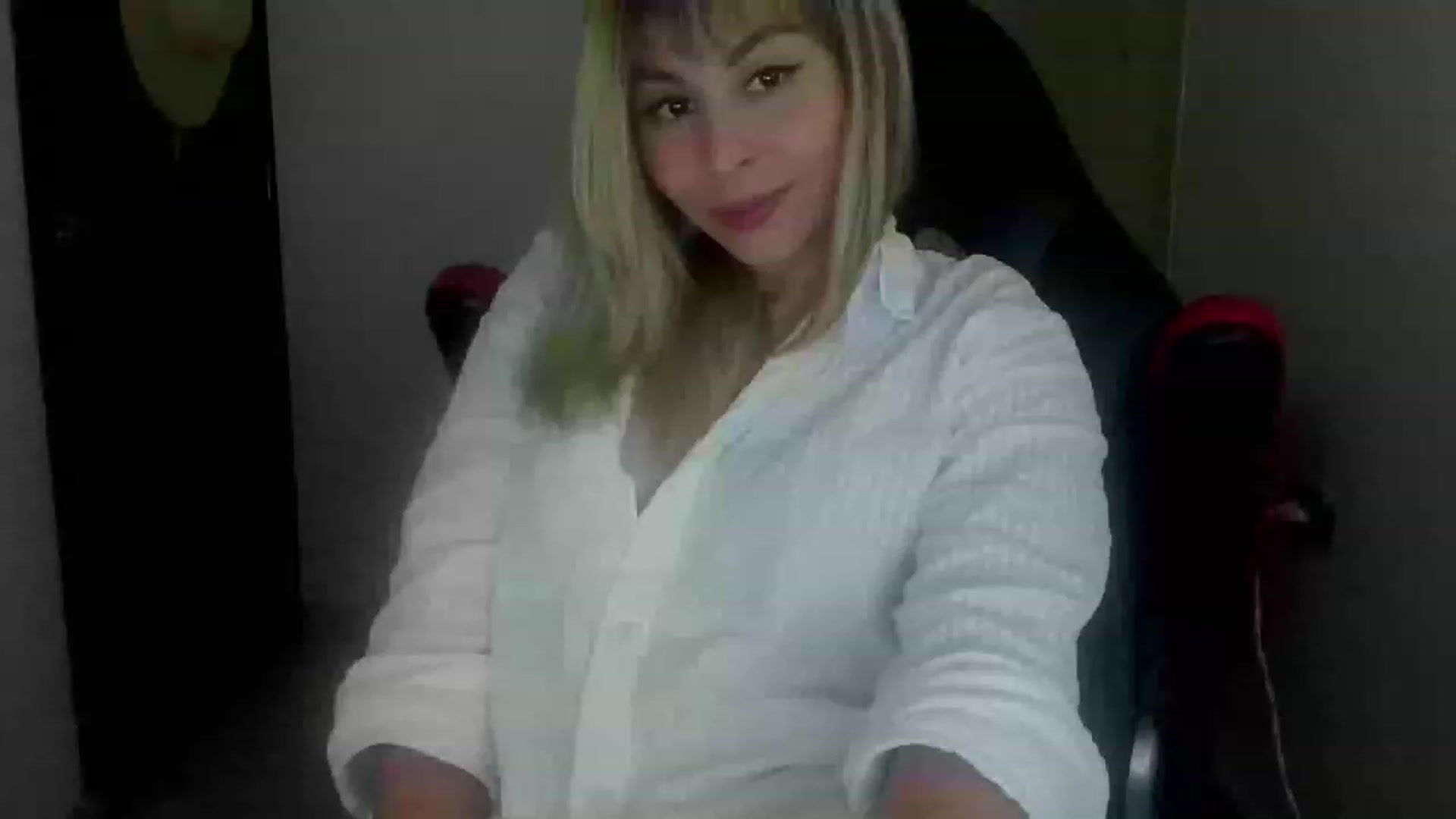 Gallery image thumbnail from SUSYBALE's myfreecams stream on, 07/04/2023, 21:13 image 19 of 20