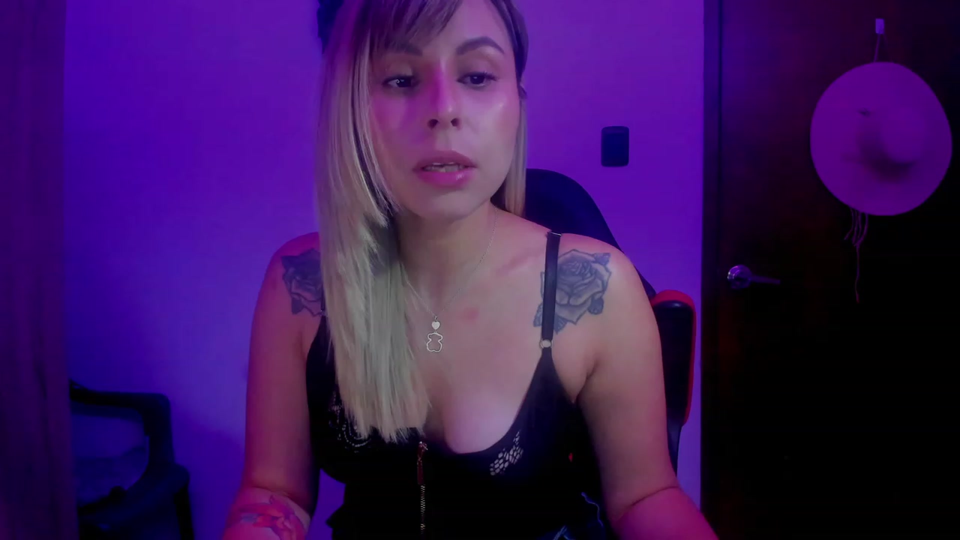 Gallery image thumbnail from SUSYBALE's myfreecams stream on, 07/25/2023, 19:30 image 18 of 20