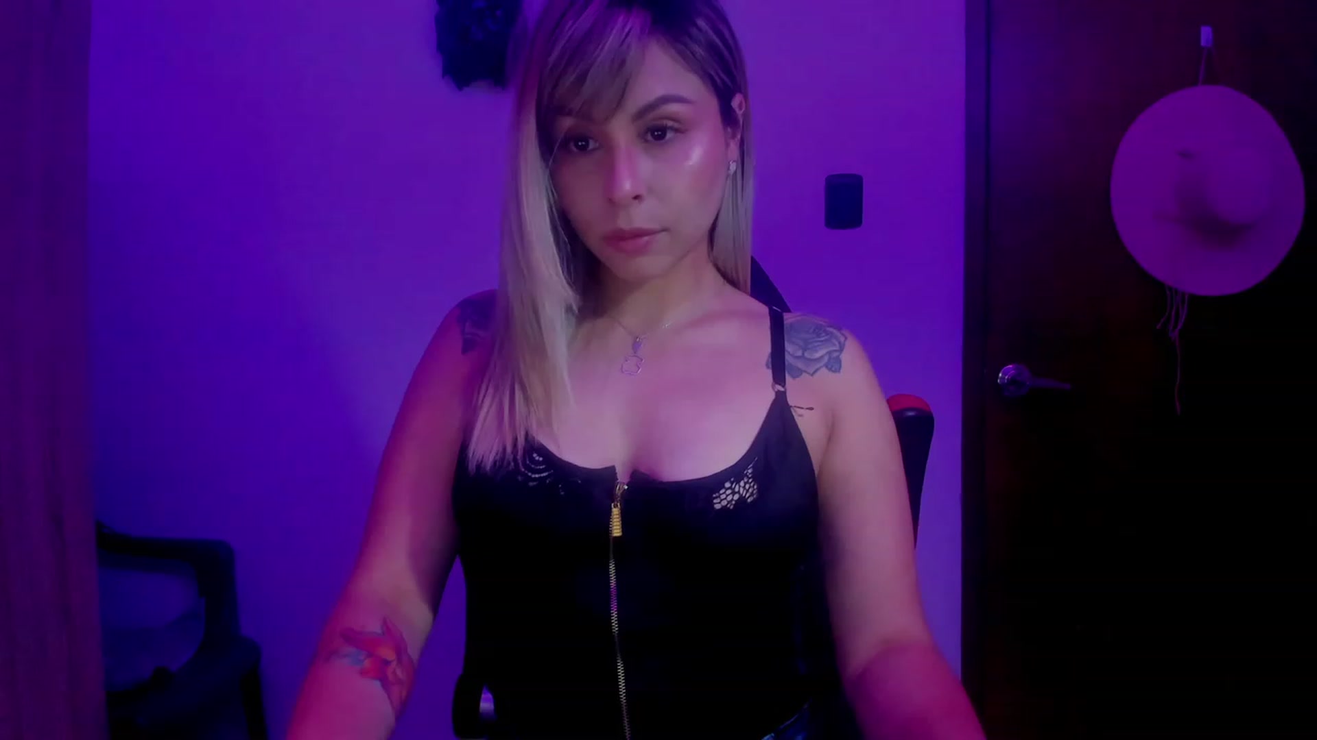 Gallery image thumbnail from SUSYBALE's myfreecams stream on, 07/25/2023, 20:05 image 3 of 20