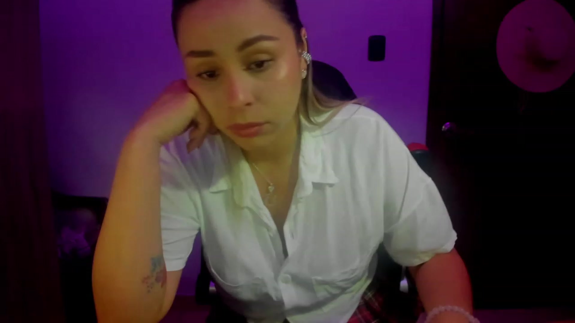 Gallery image thumbnail from SUSYBALE's myfreecams stream on, 07/26/2023, 23:30 image 19 of 20