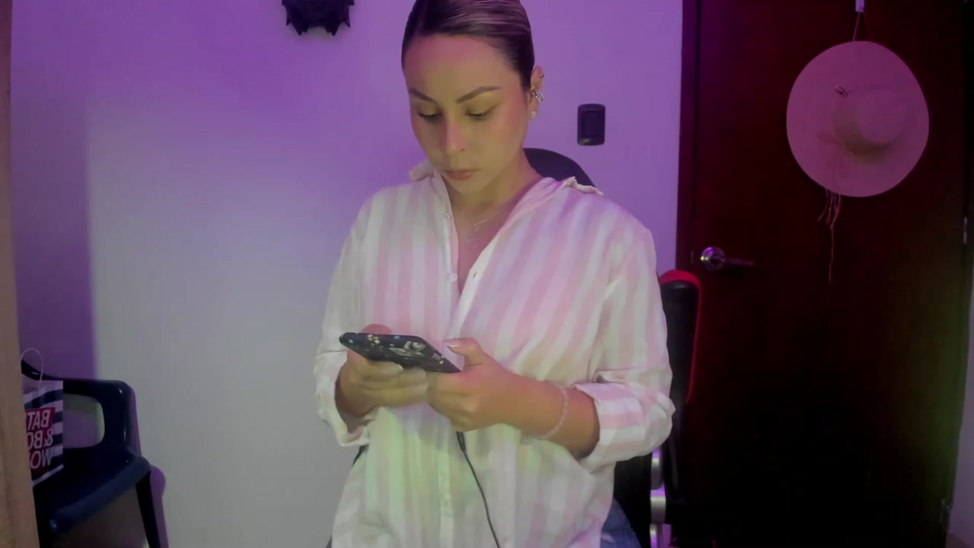 Gallery image thumbnail from SUSYBALE's myfreecams stream on, 07/29/2023, 15:55 image 4 of 20
