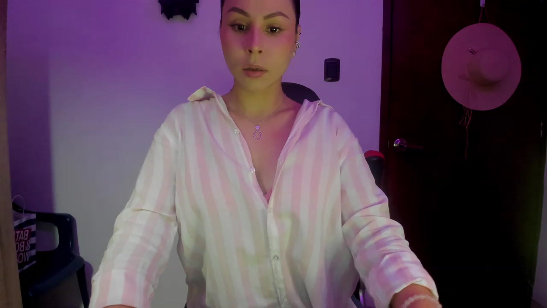 Gallery image thumbnail from SUSYBALE's myfreecams stream on, 07/29/2023, 15:55 image 7 of 20