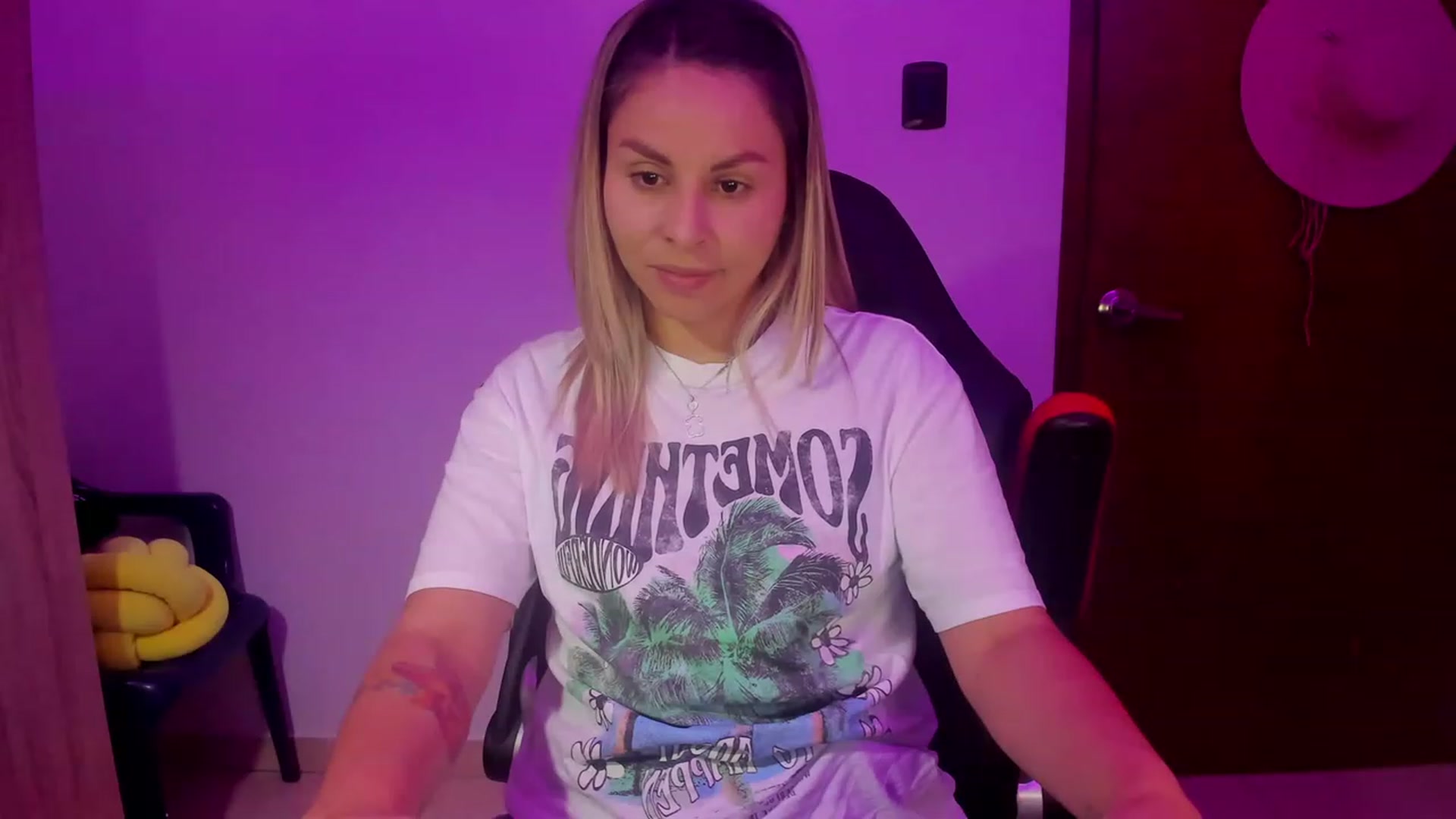 Gallery image thumbnail from SUSYBALE's myfreecams stream on, 08/10/2023, 24:15 image 18 of 20
