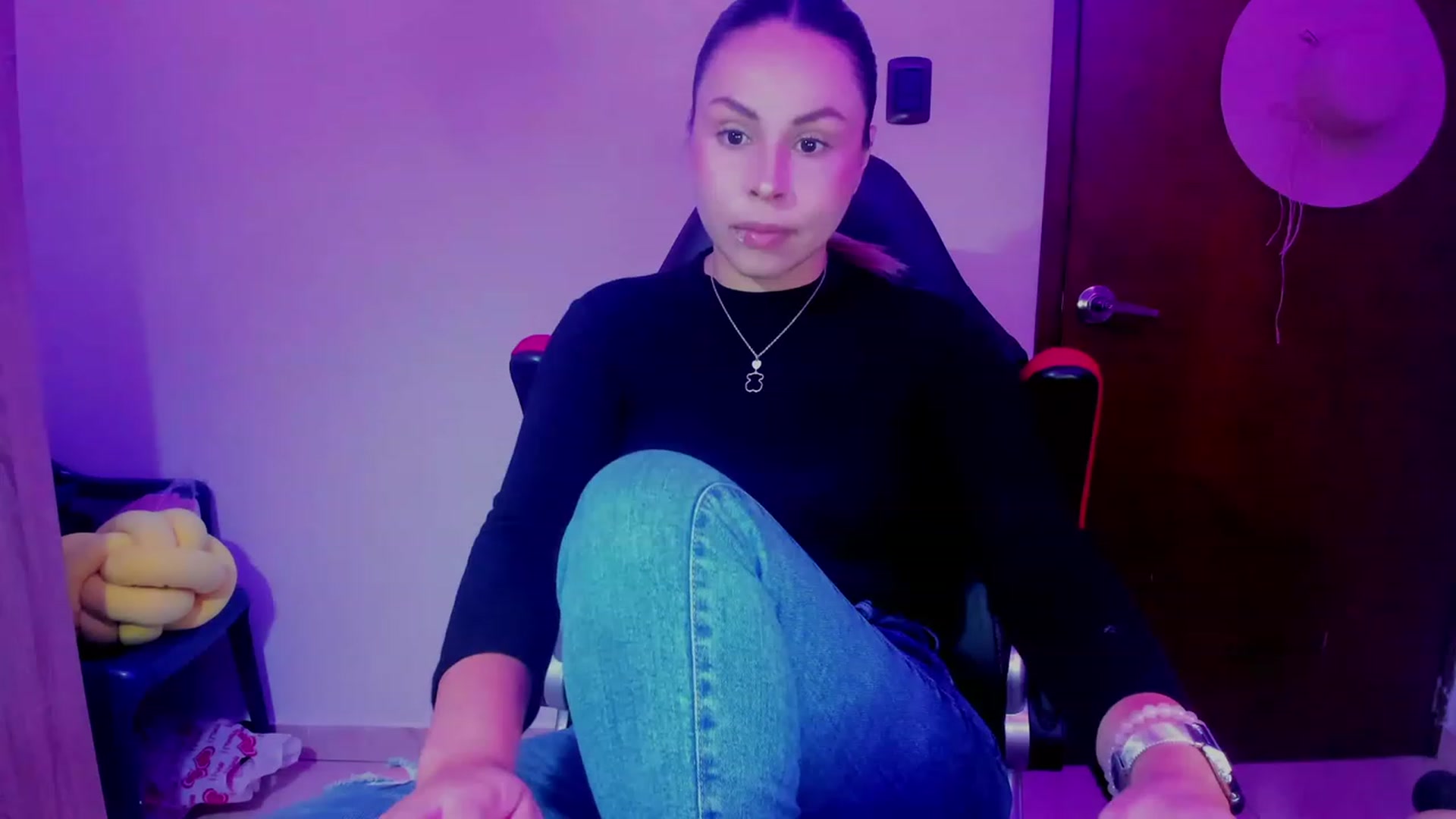 Gallery image thumbnail from SUSYBALE's myfreecams stream on, 08/16/2023, 21:21 image 12 of 20