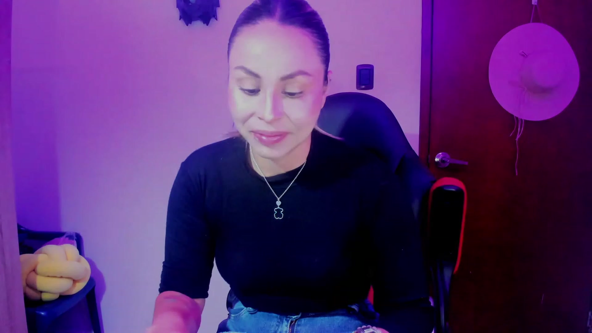 Gallery image thumbnail from SUSYBALE's myfreecams stream on, 08/16/2023, 21:21 image 4 of 20