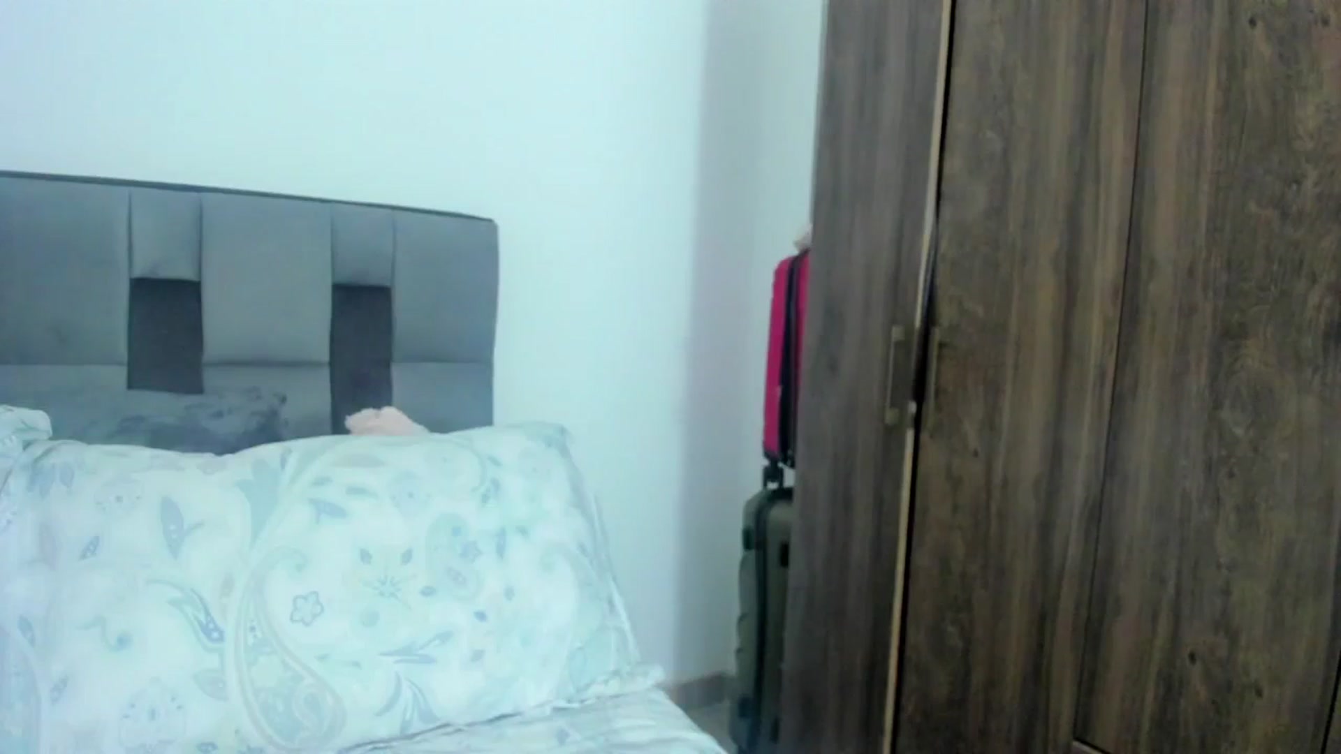 Gallery image thumbnail from SUSYBALE's myfreecams stream on, 05/08/2024, 17:24 image 12 of 20