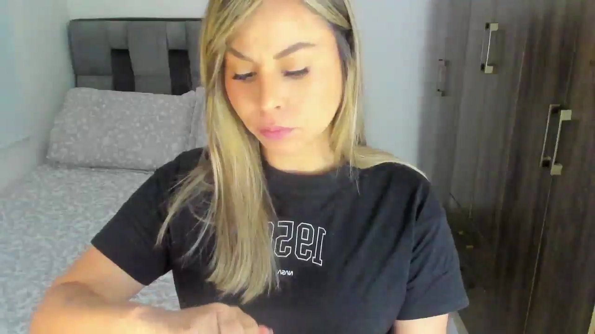 Gallery image thumbnail from SUSYBALE's myfreecams stream on, 05/20/2024, 17:41 image 12 of 20