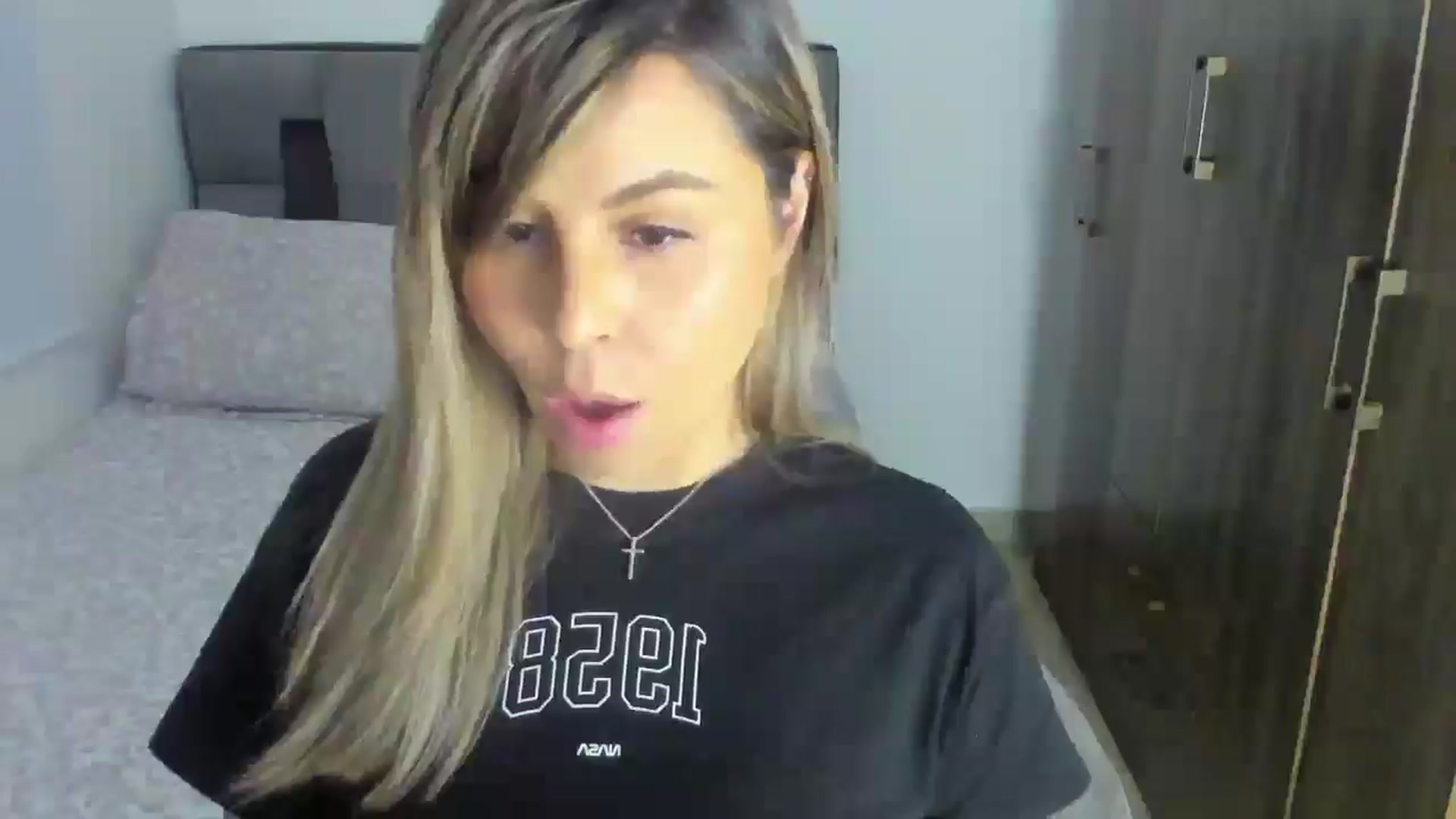 Gallery image thumbnail from SUSYBALE's myfreecams stream on, 05/20/2024, 20:52 image 10 of 20