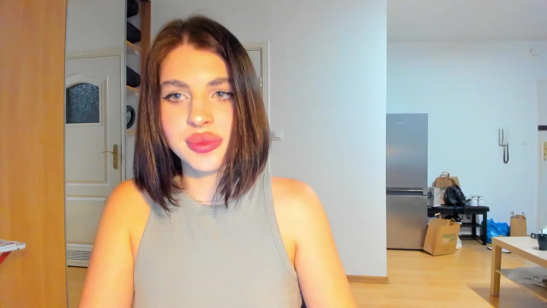 Gallery image thumbnail from SWEET__BARBIE's myfreecams stream on, 11/26/2022, 19:21 image 8 of 20