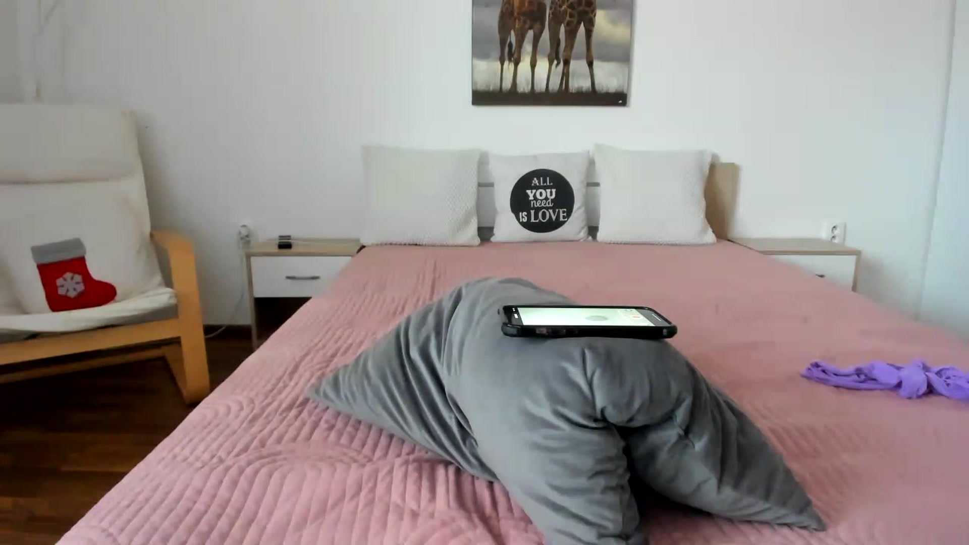 Gallery image thumbnail from Saandruskaa's myfreecams stream on, 04/15/2023, 09:53 image 15 of 20