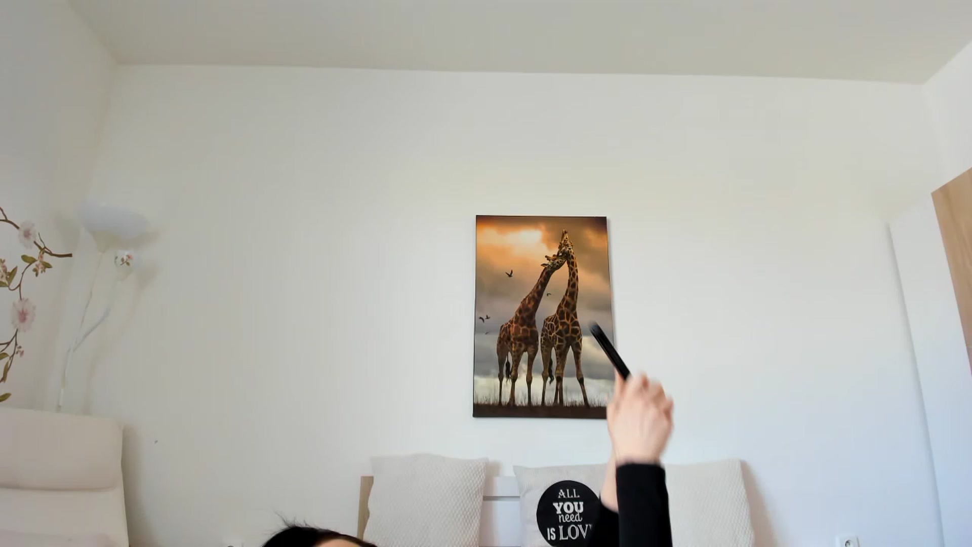 Gallery image thumbnail from Saandruskaa's myfreecams stream on, 05/03/2023, 12:25 image 3 of 20