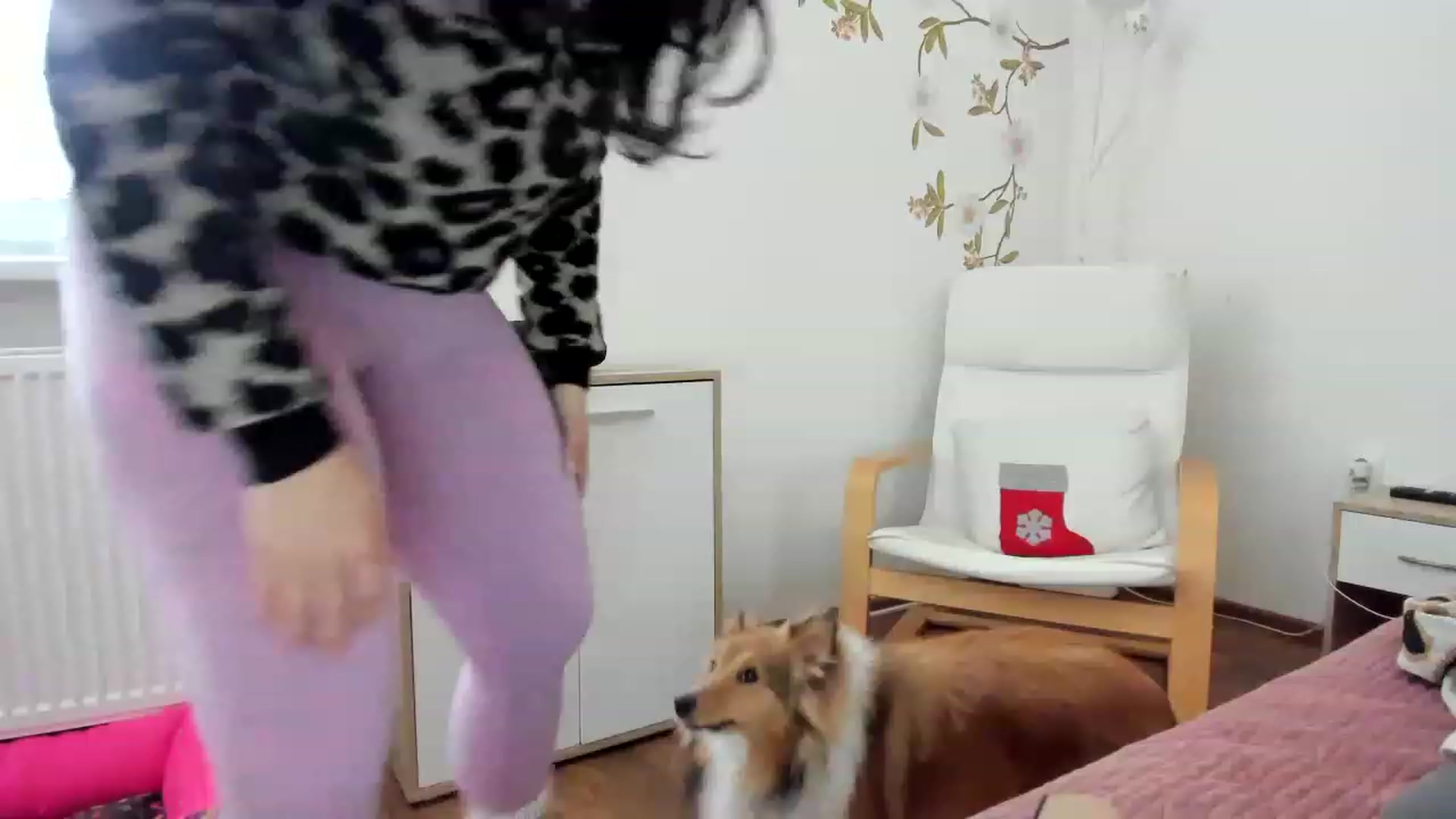 Gallery image thumbnail from Saandruskaa's myfreecams stream on, 05/16/2023, 11:33 image 12 of 20