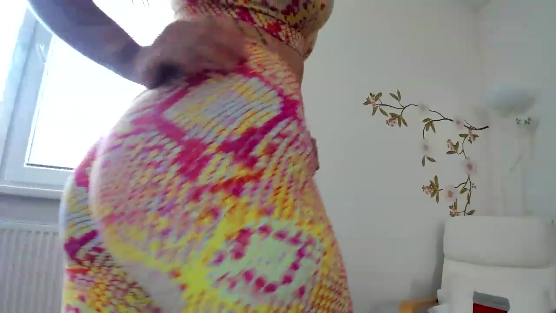 Gallery image thumbnail from Saandruskaa's myfreecams stream on, 06/10/2023, 12:49 image 8 of 20