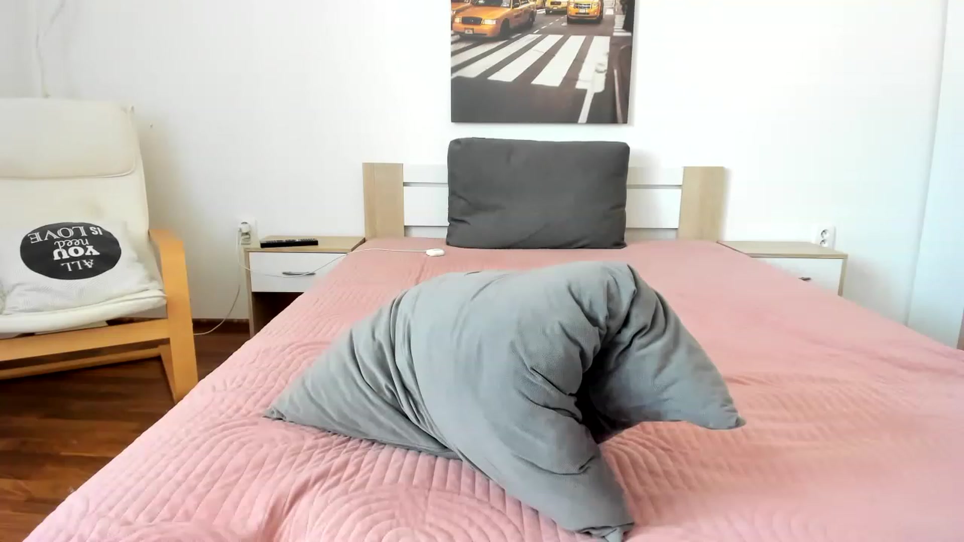 Gallery image thumbnail from Saandruskaa's myfreecams stream on, 06/22/2023, 13:20 image 9 of 20