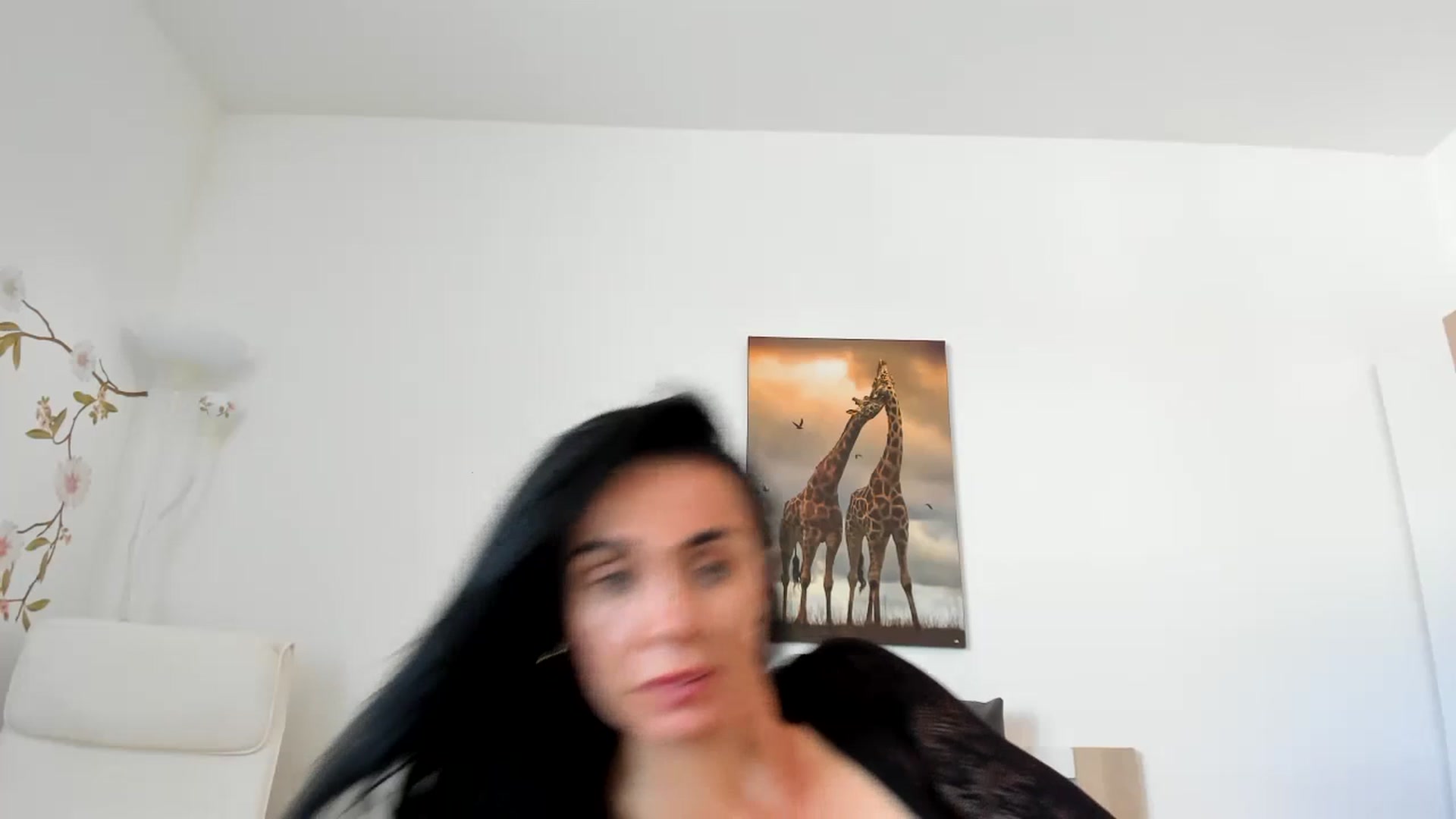 Gallery image thumbnail from Saandruskaa's myfreecams stream on, 07/09/2023, 13:27 image 8 of 20