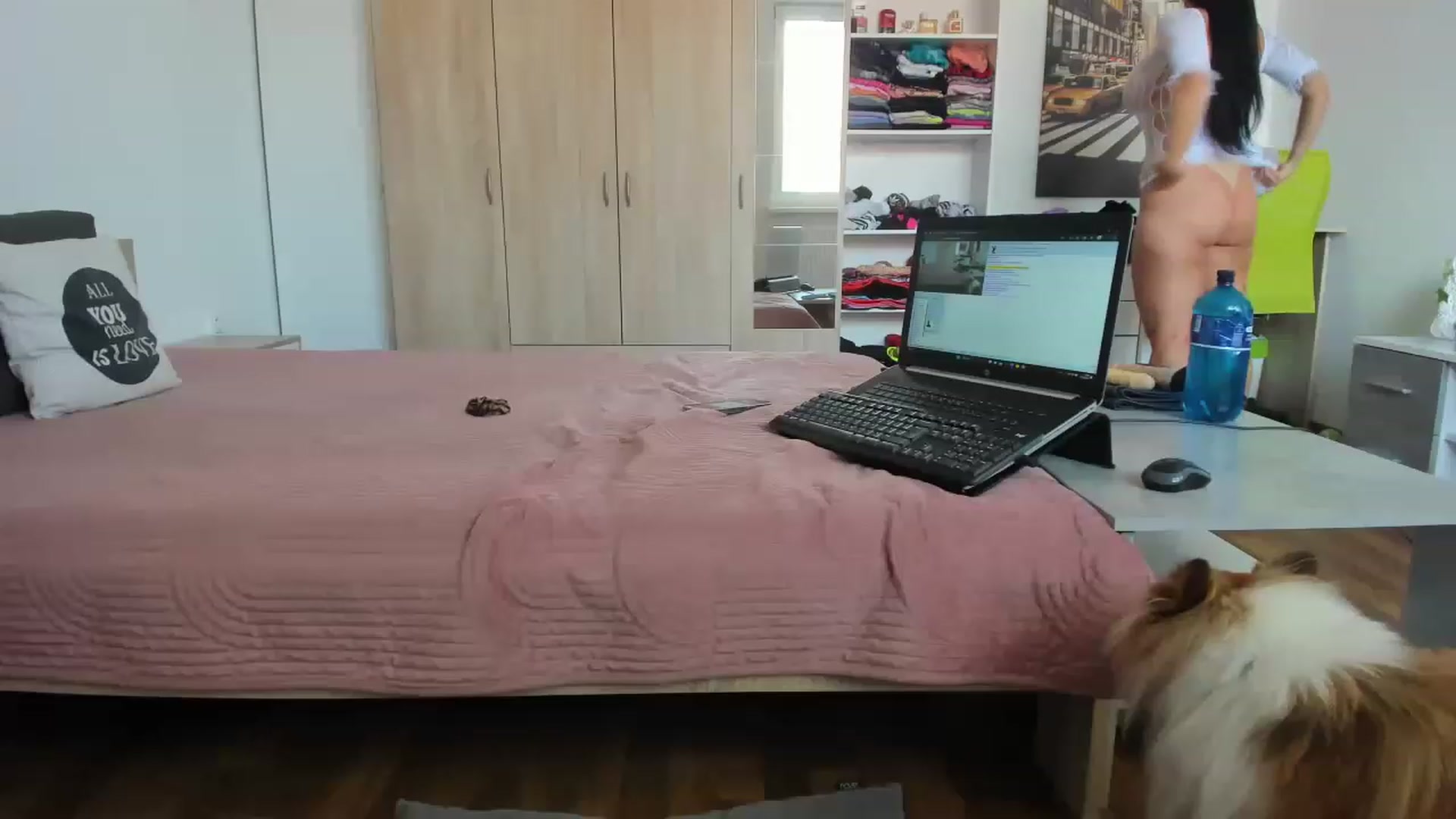 Gallery image thumbnail from Saandruskaa's myfreecams stream on, 08/17/2023, 10:30 image 7 of 20