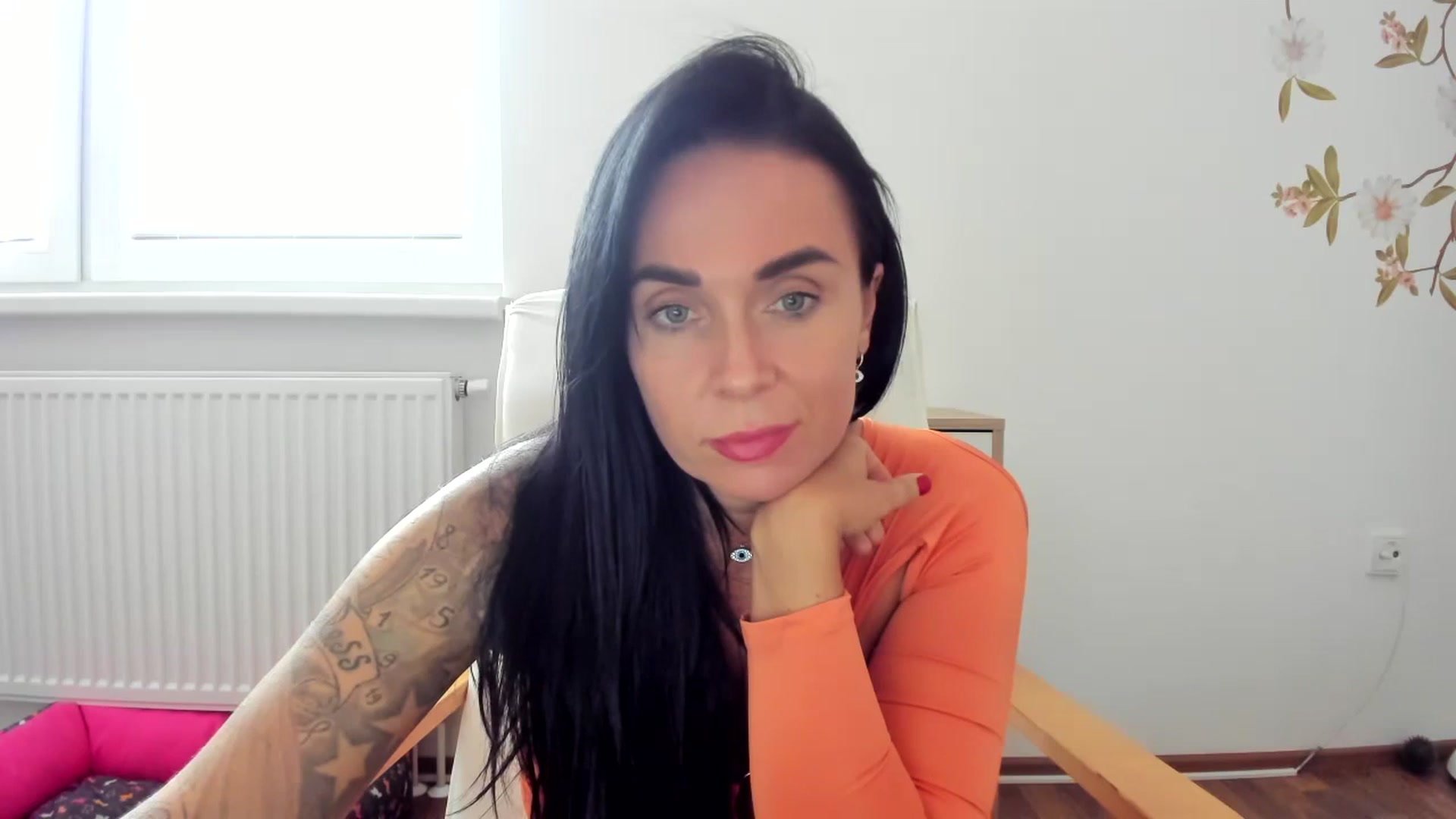 Gallery image thumbnail from Saandruskaa's myfreecams stream on, 08/30/2023, 13:02 image 19 of 20