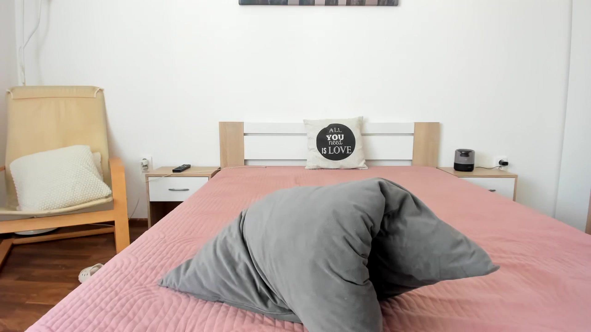 Gallery image thumbnail from Saandruskaa's myfreecams stream on, 09/17/2023, 08:41 image 9 of 20