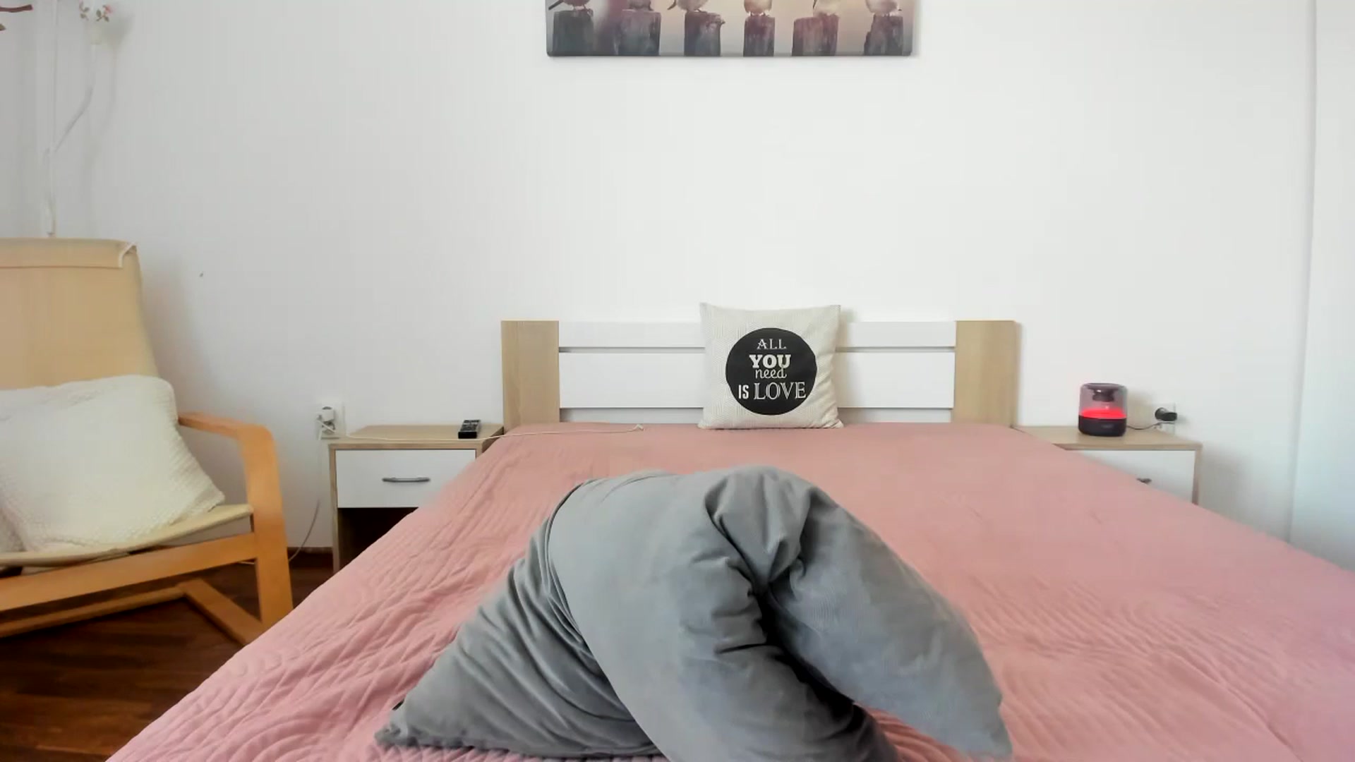 Gallery image thumbnail from Saandruskaa's myfreecams stream on, 09/22/2023, 13:52 image 17 of 20