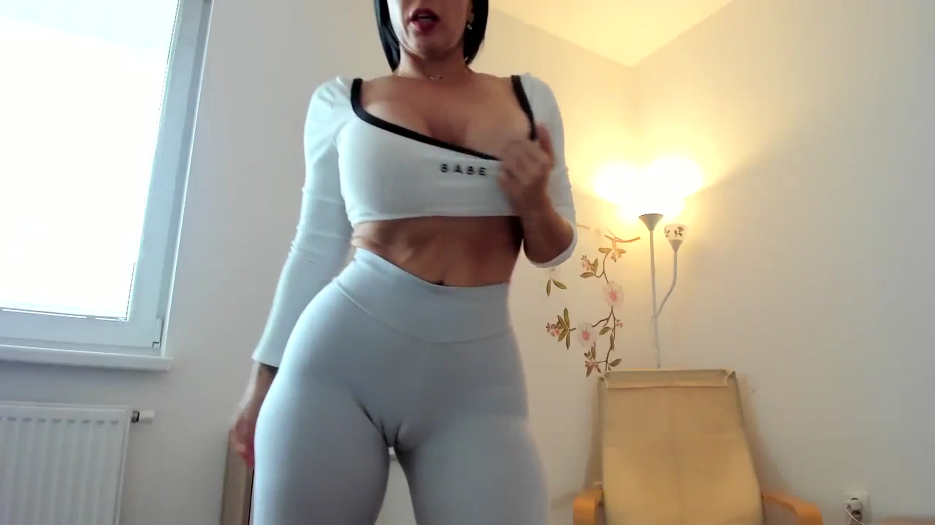 Gallery image thumbnail from Saandruskaa's myfreecams stream on, 09/24/2023, 09:55 image 9 of 20
