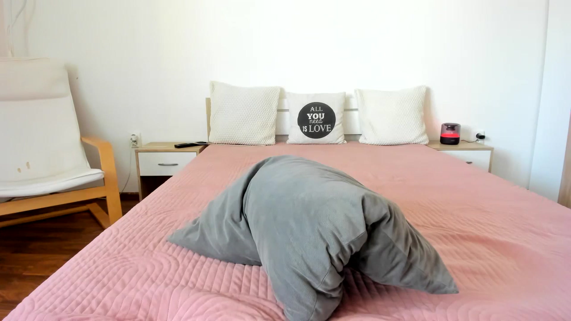 Gallery image thumbnail from Saandruskaa's myfreecams stream on, 09/27/2023, 10:32 image 10 of 20