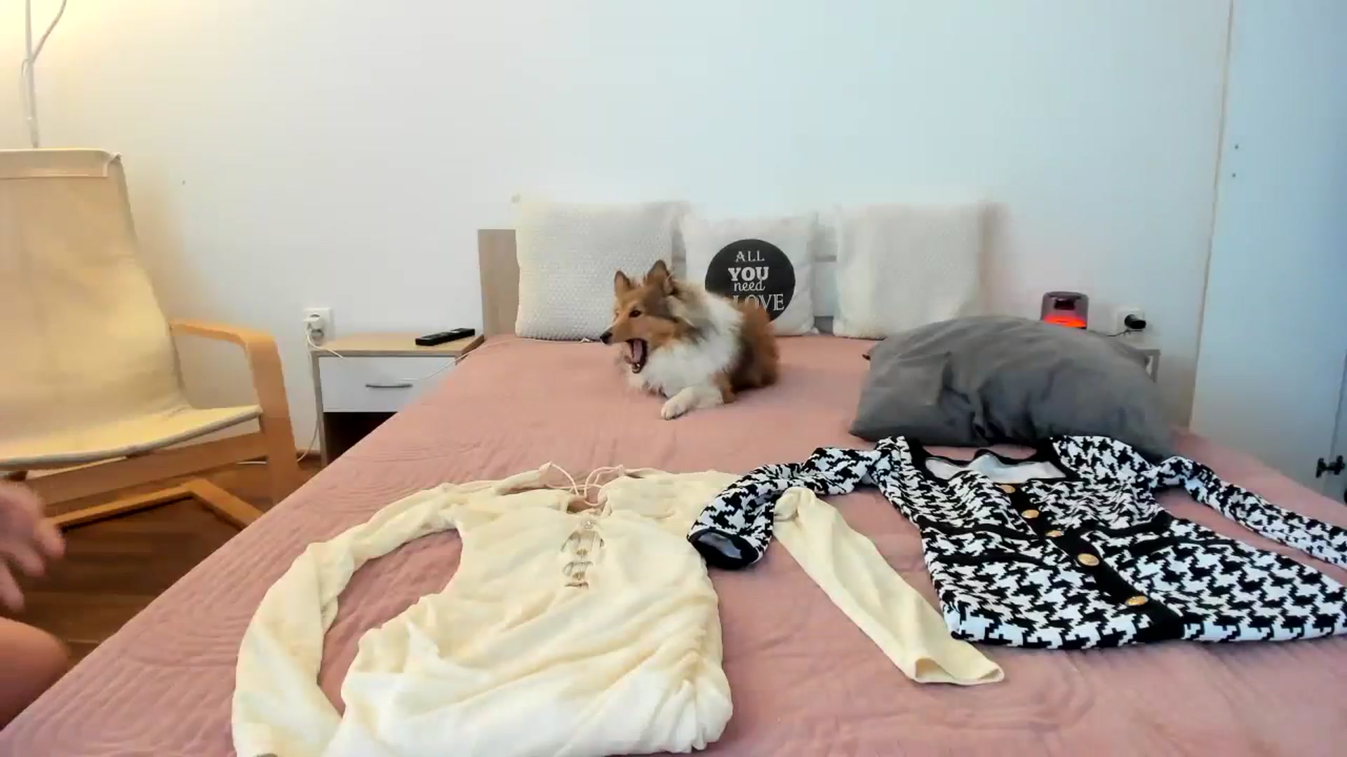 Gallery image thumbnail from Saandruskaa's myfreecams stream on, 10/08/2023, 10:48 image 16 of 20