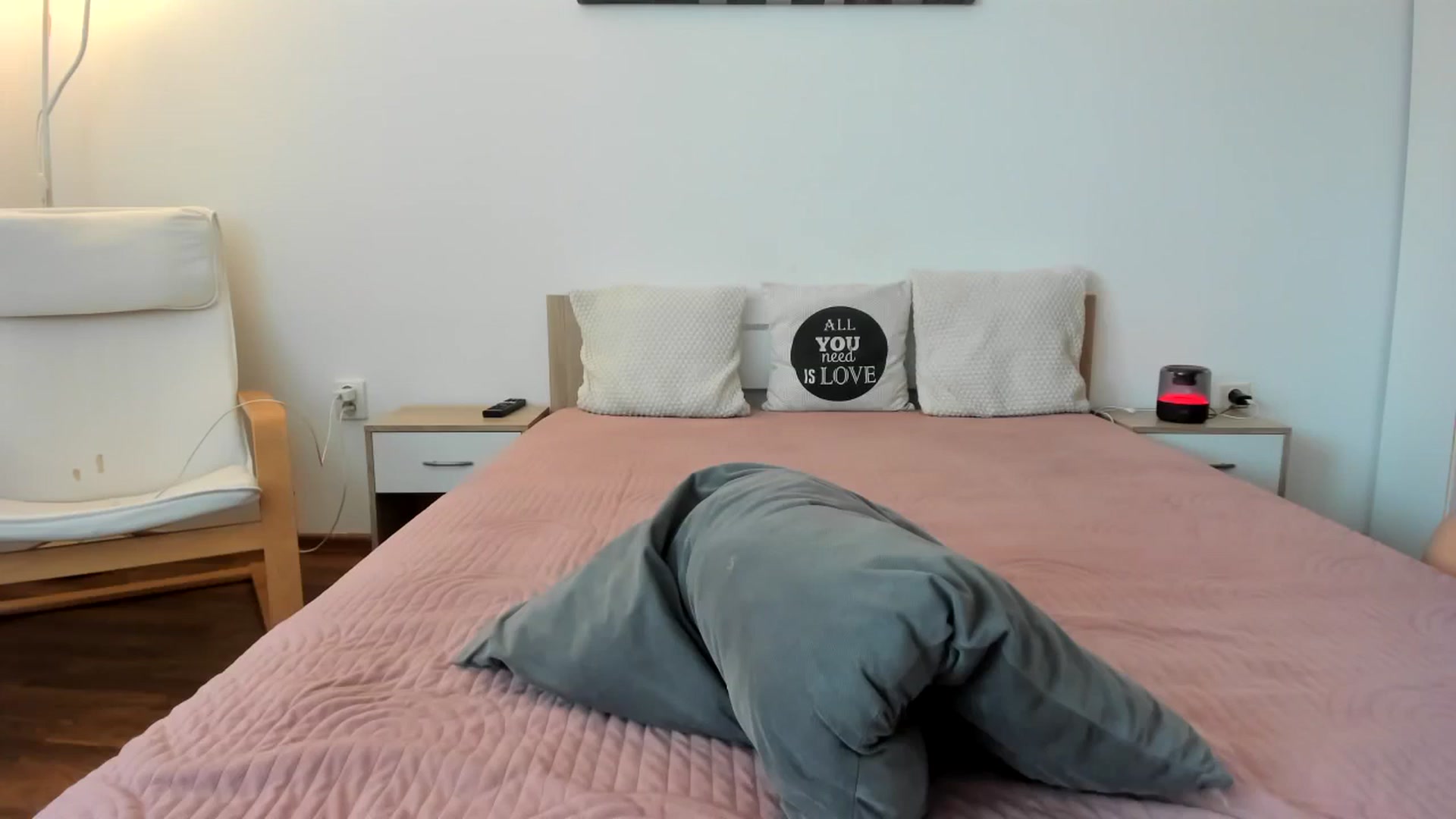 Gallery image thumbnail from Saandruskaa's myfreecams stream on, 10/22/2023, 08:51 image 1 of 20