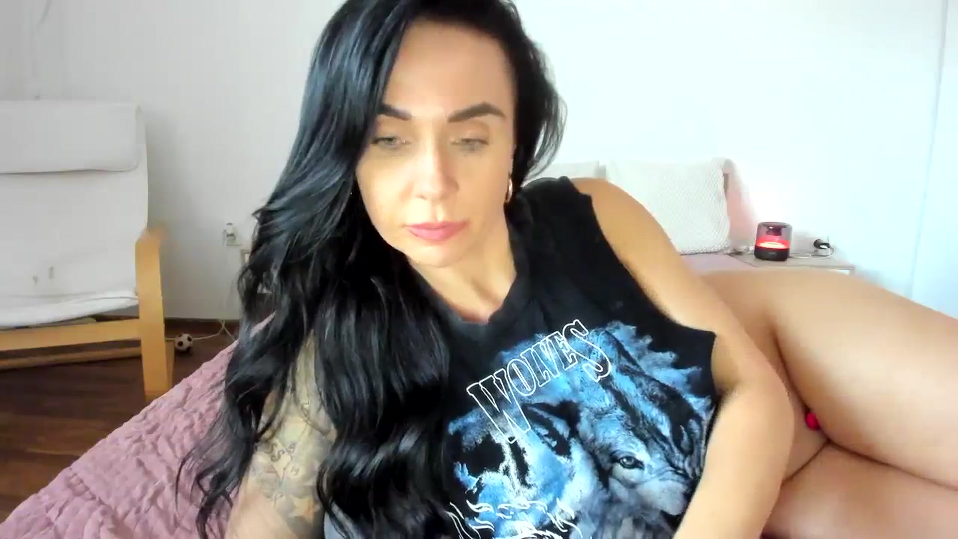 Gallery image thumbnail from Saandruskaa's myfreecams stream on, 11/12/2023, 14:41 image 4 of 20