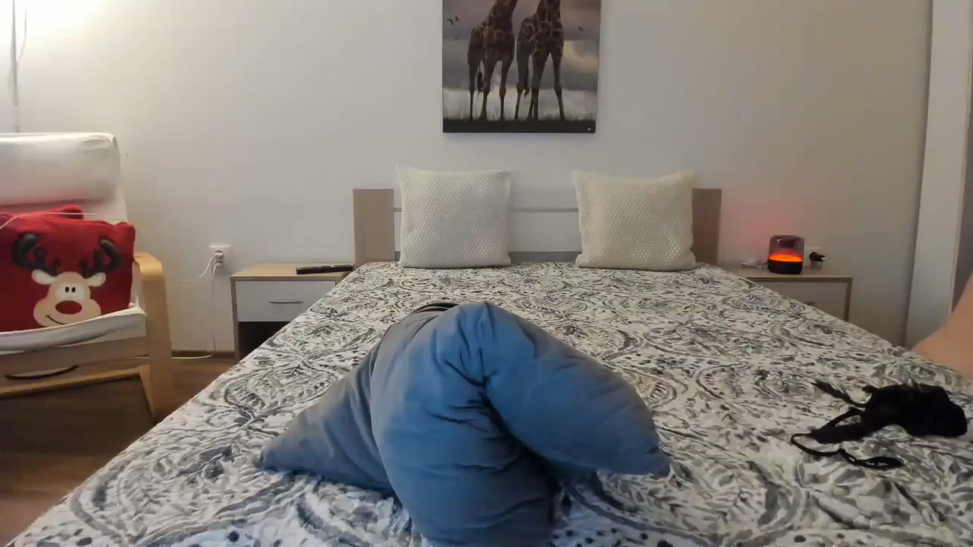 Gallery image thumbnail from Saandruskaa's myfreecams stream on, 12/08/2023, 15:20 image 17 of 20