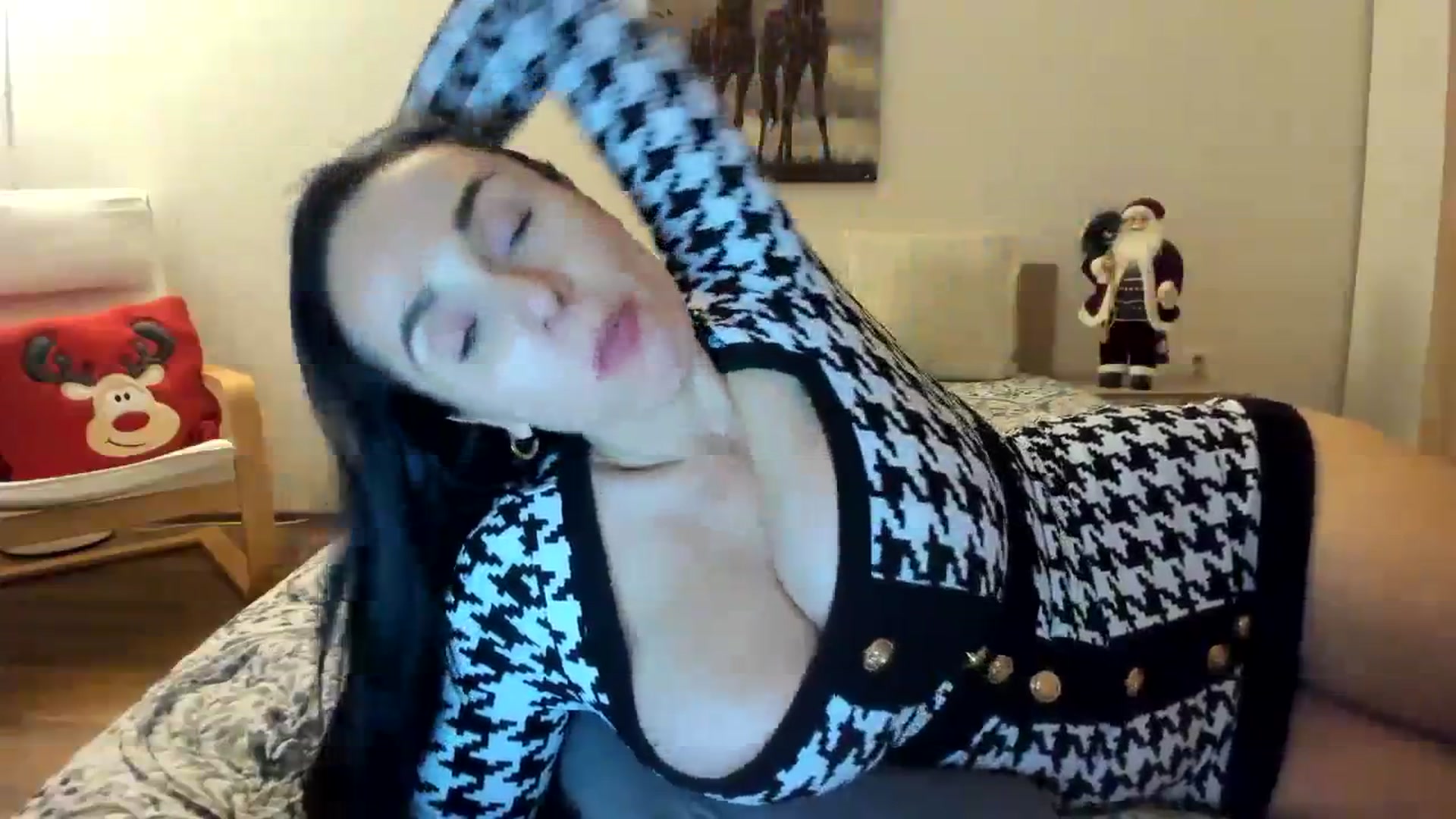 Gallery image thumbnail from Saandruskaa's myfreecams stream on, 12/16/2023, 16:11 image 15 of 20