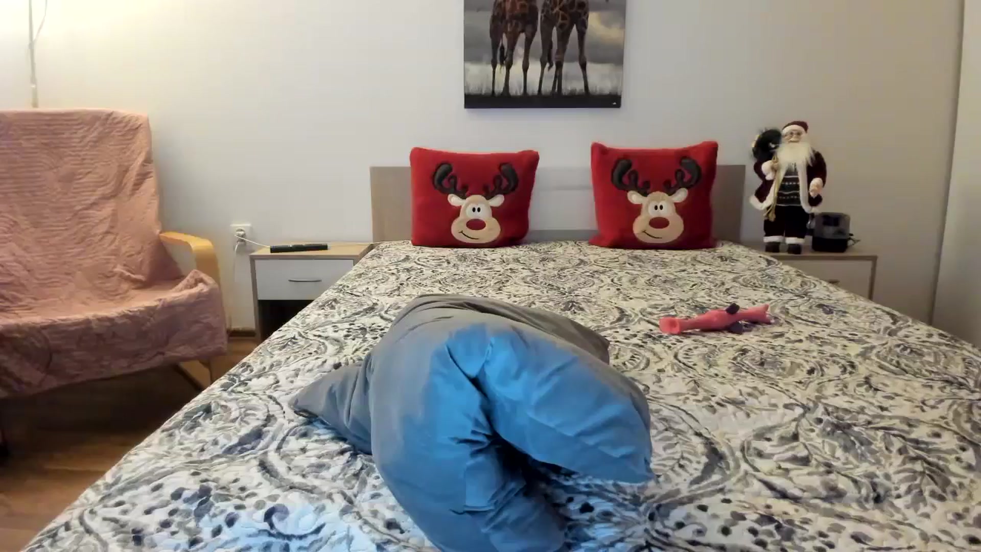 Gallery image thumbnail from Saandruskaa's myfreecams stream on, 12/23/2023, 16:12 image 10 of 20