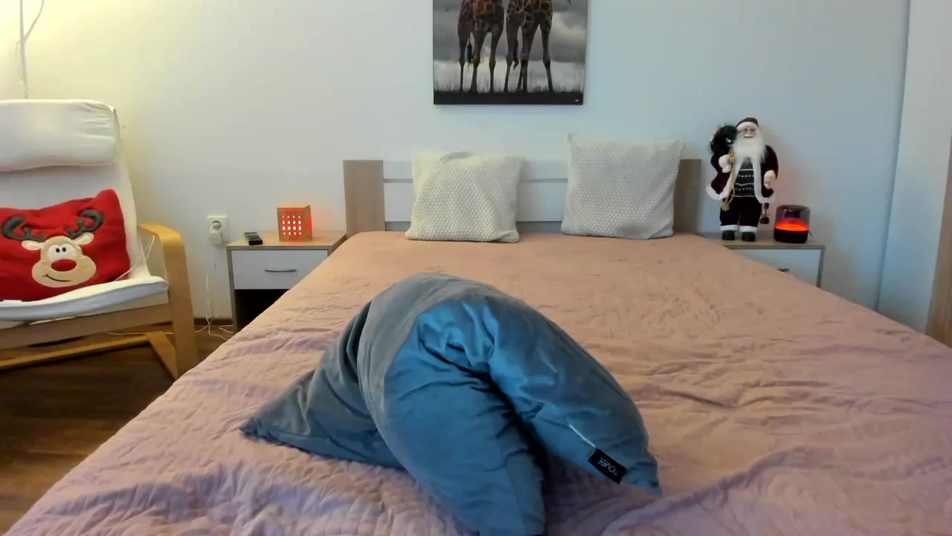 Gallery image thumbnail from Saandruskaa's myfreecams stream on, 12/26/2023, 13:24 image 1 of 20