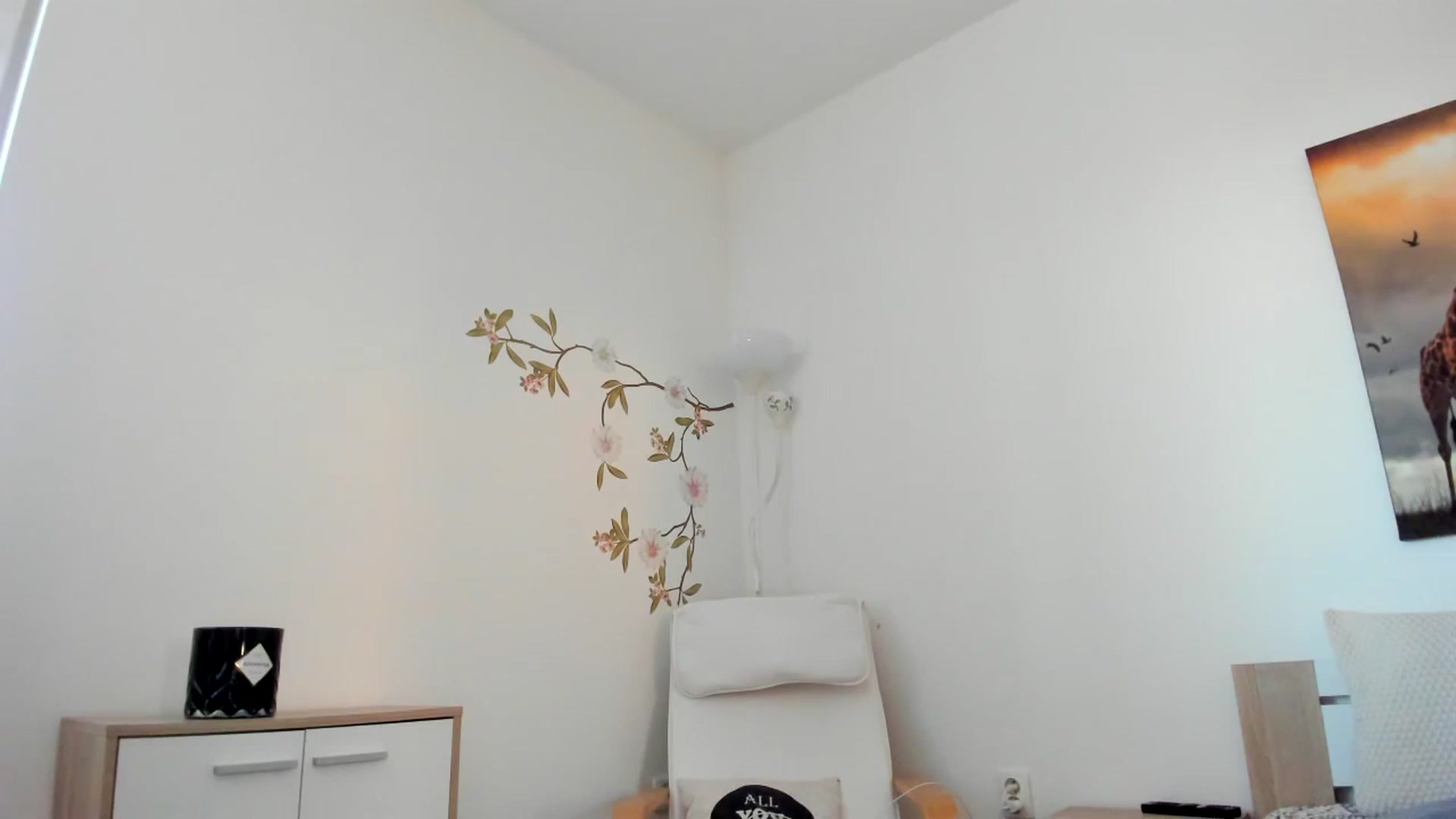 Gallery image thumbnail from Saandruskaa's myfreecams stream on, 01/10/2024, 14:50 image 9 of 20