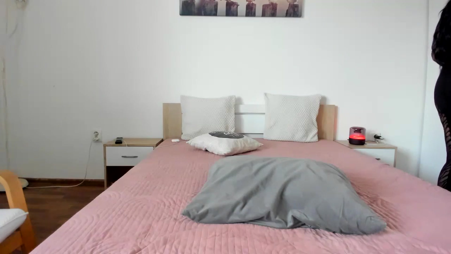 Gallery image thumbnail from Saandruskaa's myfreecams stream on, 01/24/2024, 13:00 image 2 of 20