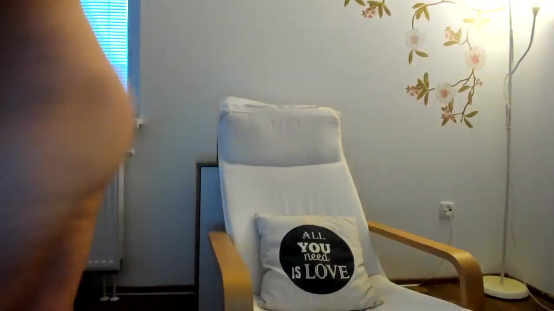 Gallery image thumbnail from Saandruskaa's myfreecams stream on, 02/27/2024, 16:08 image 2 of 20