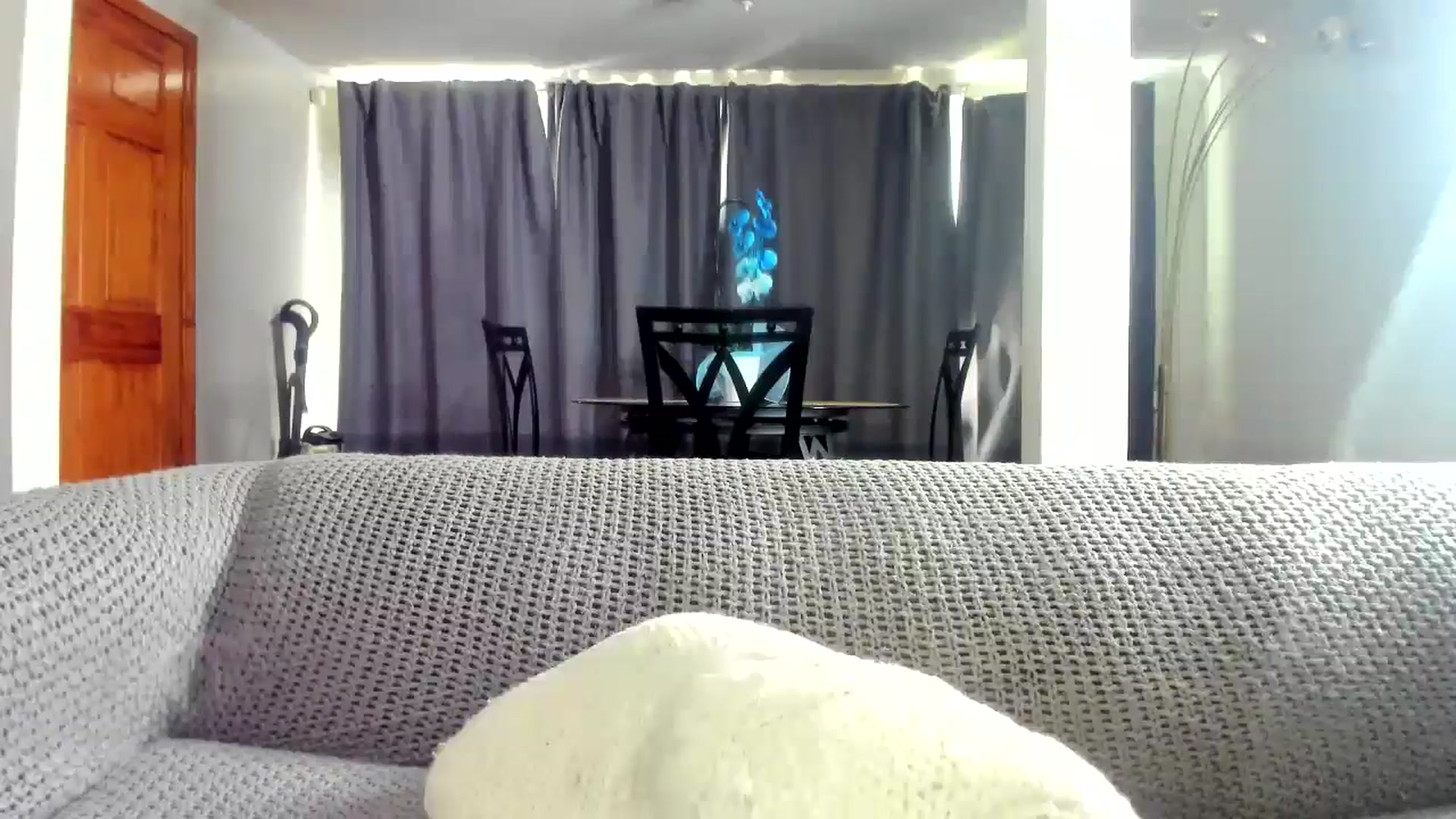 Gallery image thumbnail from Saandruskaa's myfreecams stream on, 08/01/2024, 17:09 image 18 of 20