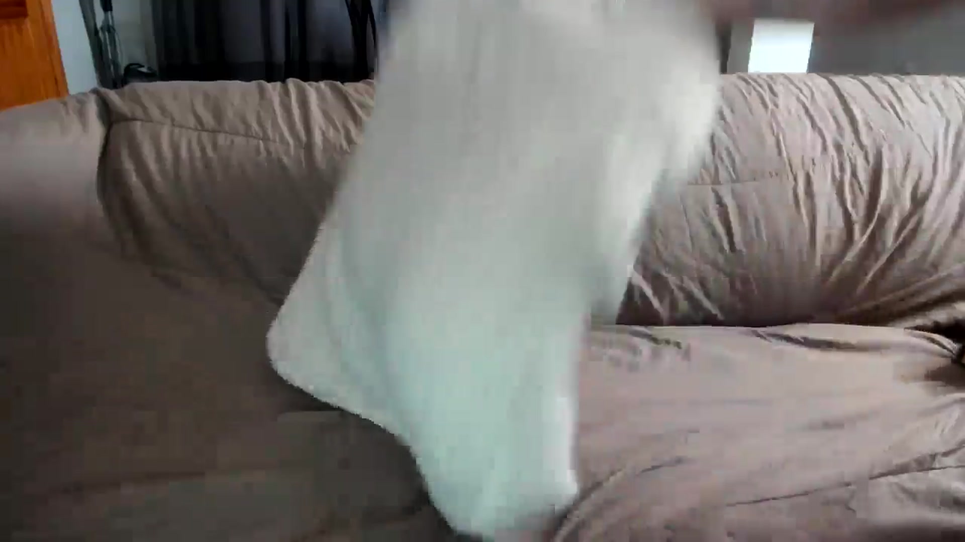 Gallery image thumbnail from Saandruskaa's myfreecams stream on, 08/16/2024, 20:24 image 15 of 20