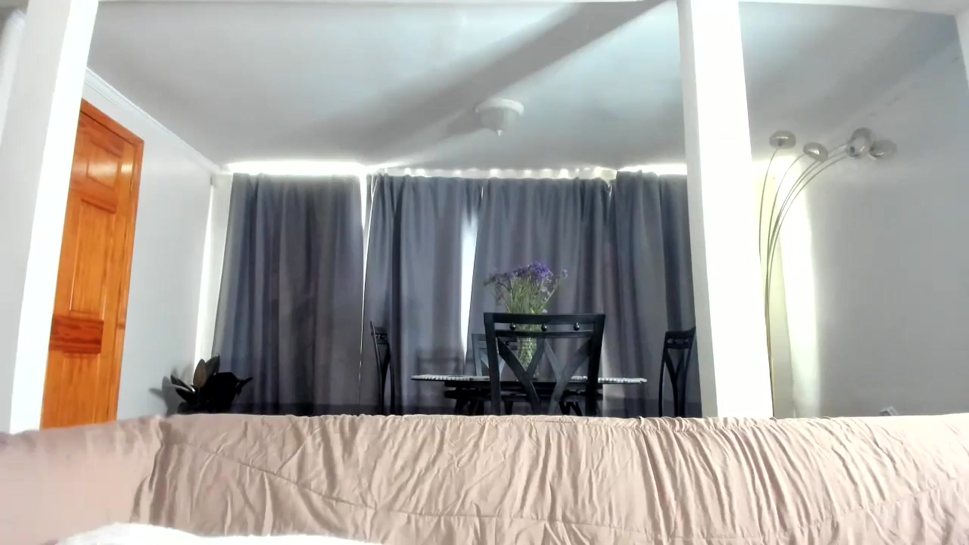 Gallery image thumbnail from Saandruskaa's myfreecams stream on, 09/19/2024, 16:19 image 1 of 20