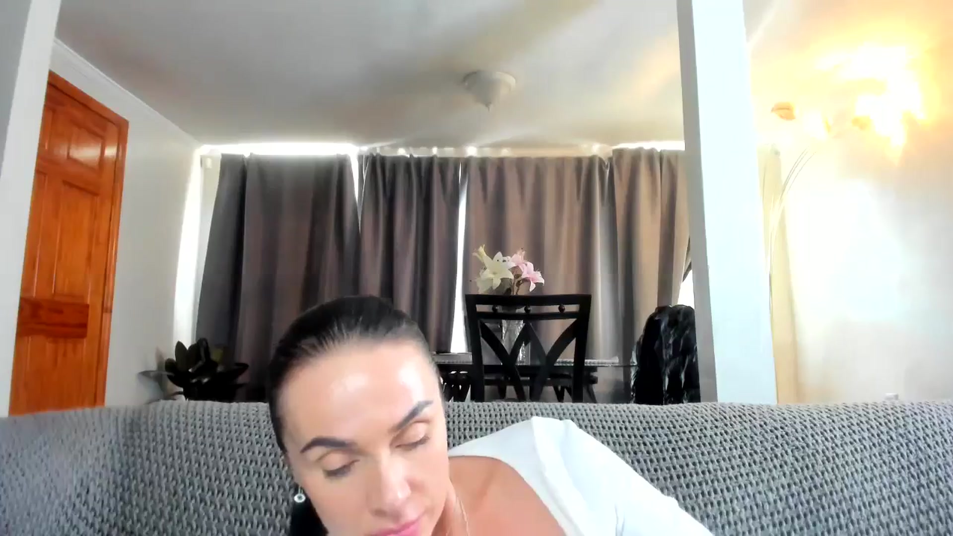 Gallery image thumbnail from Saandruskaa's myfreecams stream on, 10/11/2024, 17:38 image 7 of 20