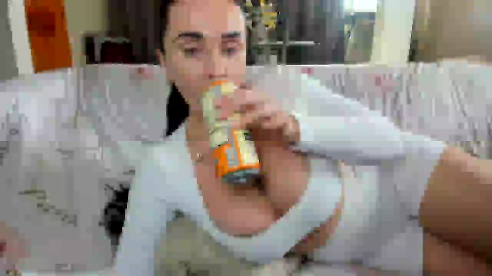 Gallery image thumbnail from Saandruskaa's myfreecams stream on, 12/18/2024, 18:49 image 15 of 20