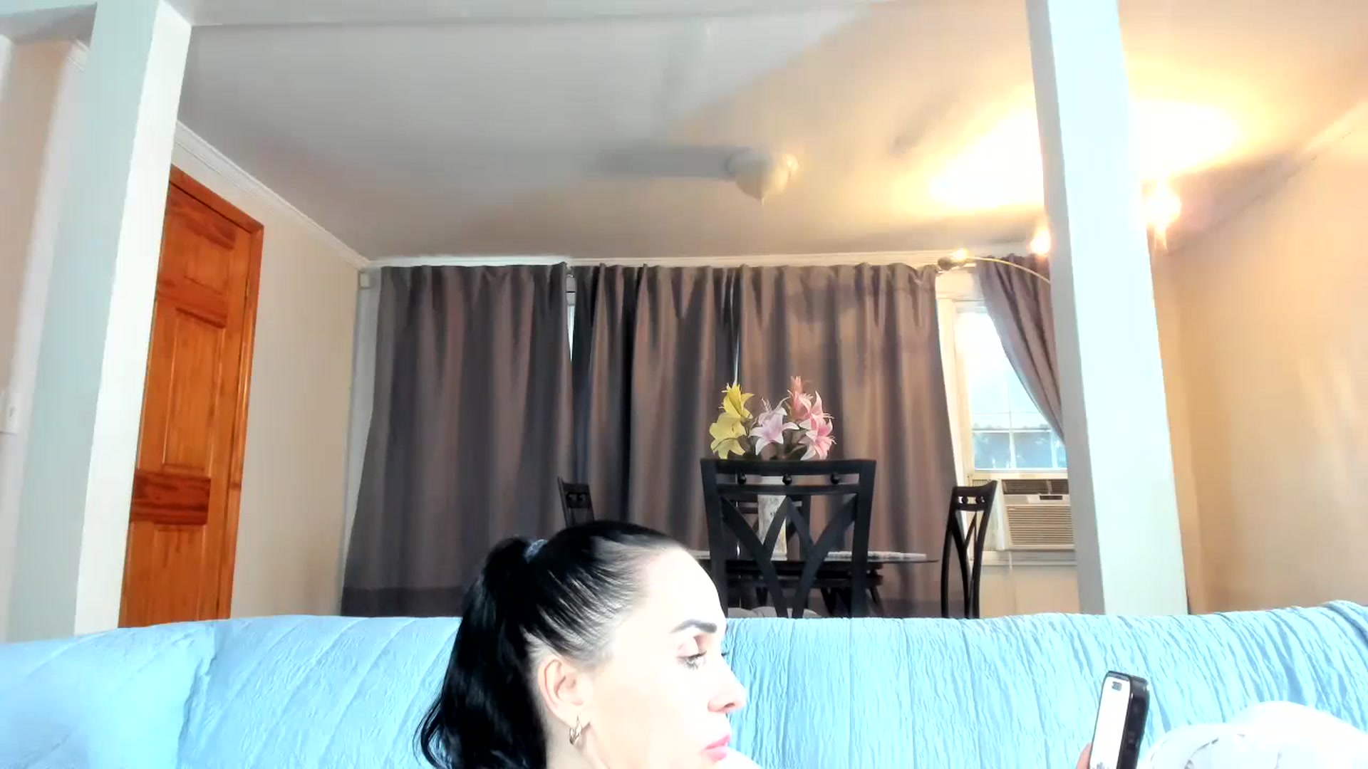 Gallery image thumbnail from Saandruskaa's myfreecams stream on, 12/28/2024, 20:39 image 10 of 20