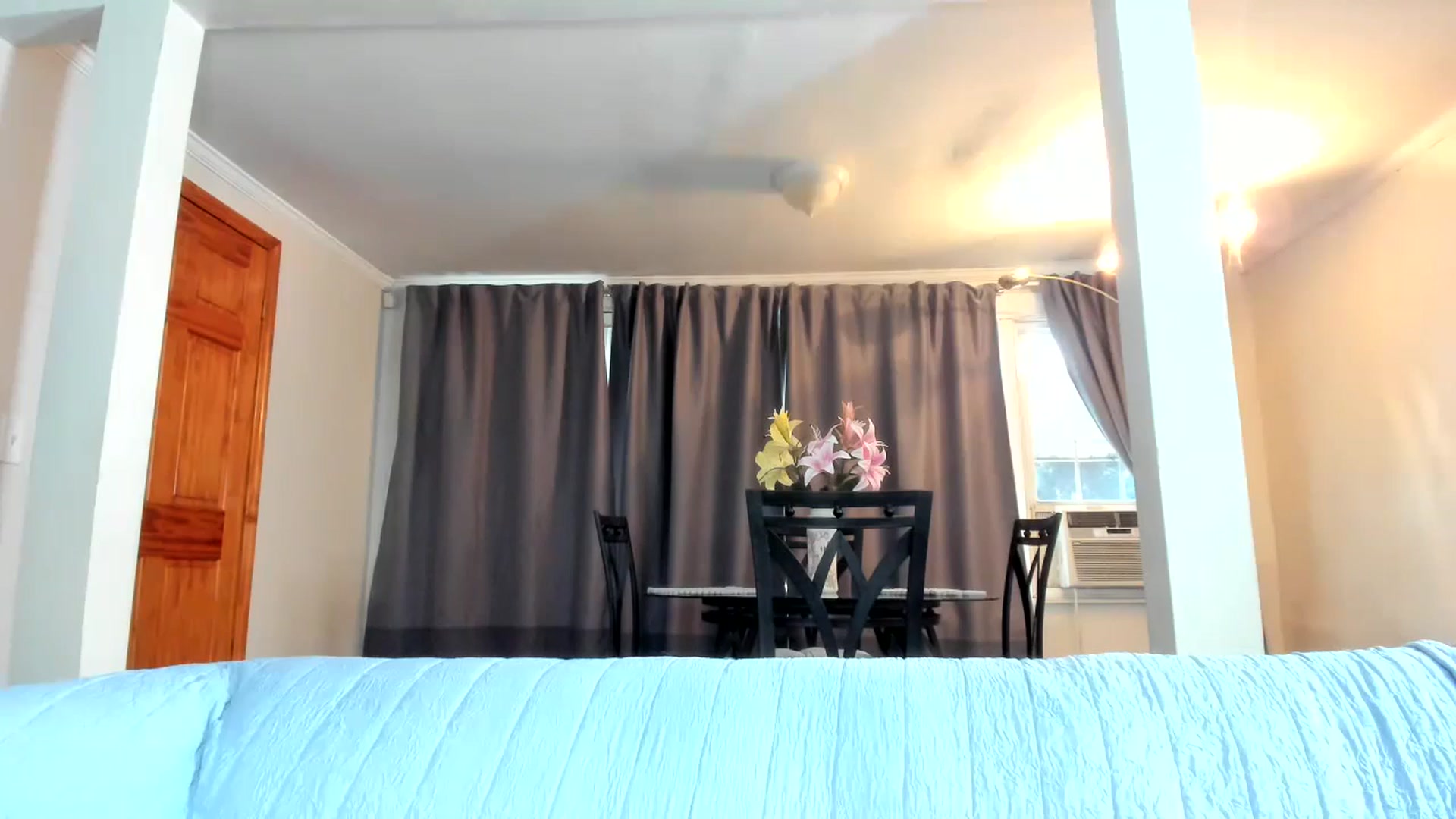Gallery image thumbnail from Saandruskaa's myfreecams stream on, 12/28/2024, 20:39 image 13 of 20