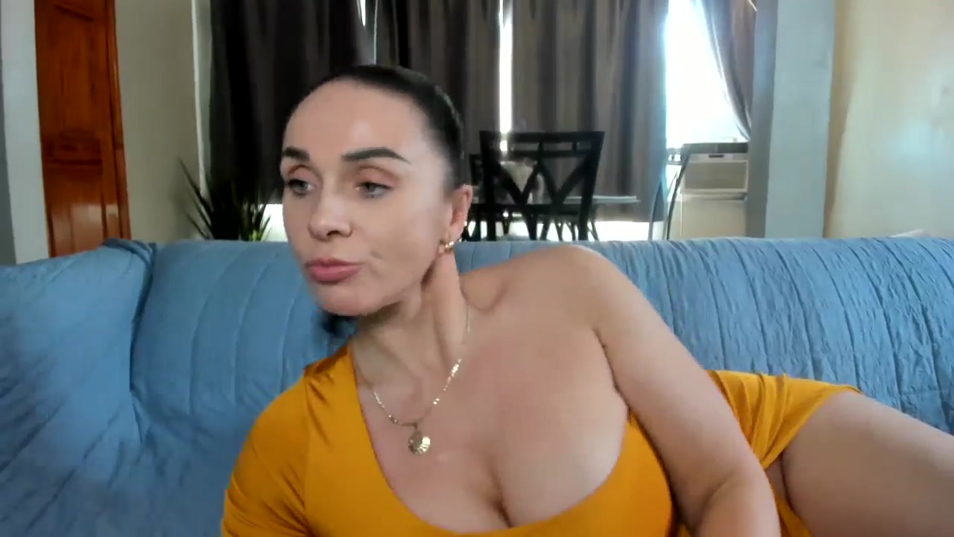 Gallery image thumbnail from Saandruskaa's myfreecams stream on, 02/22/2025, 18:03 image 4 of 20