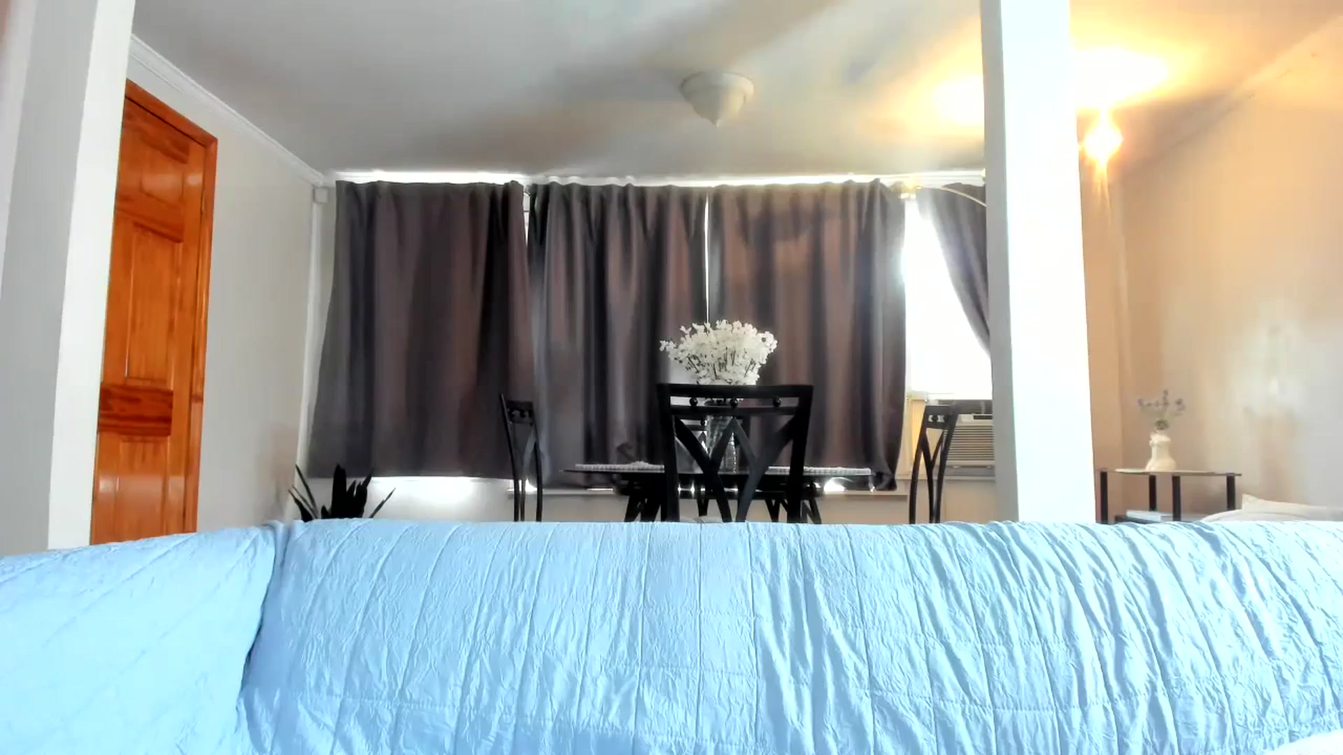 Gallery image thumbnail from Saandruskaa's myfreecams stream on, 03/15/2025, 17:18 image 1 of 20