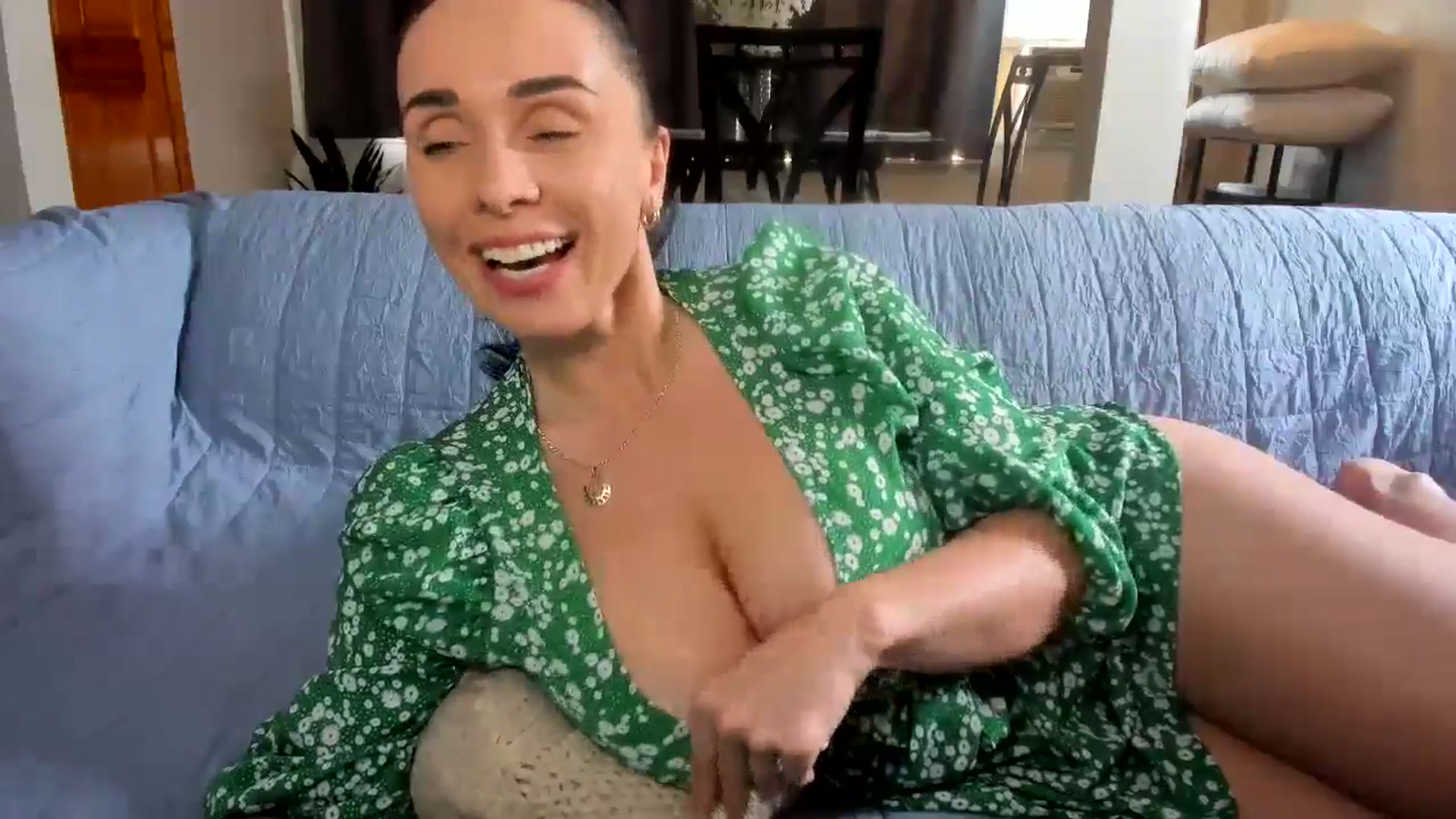 Gallery image thumbnail from Saandruskaa's myfreecams stream on, 03/20/2025, 17:04 image 3 of 20