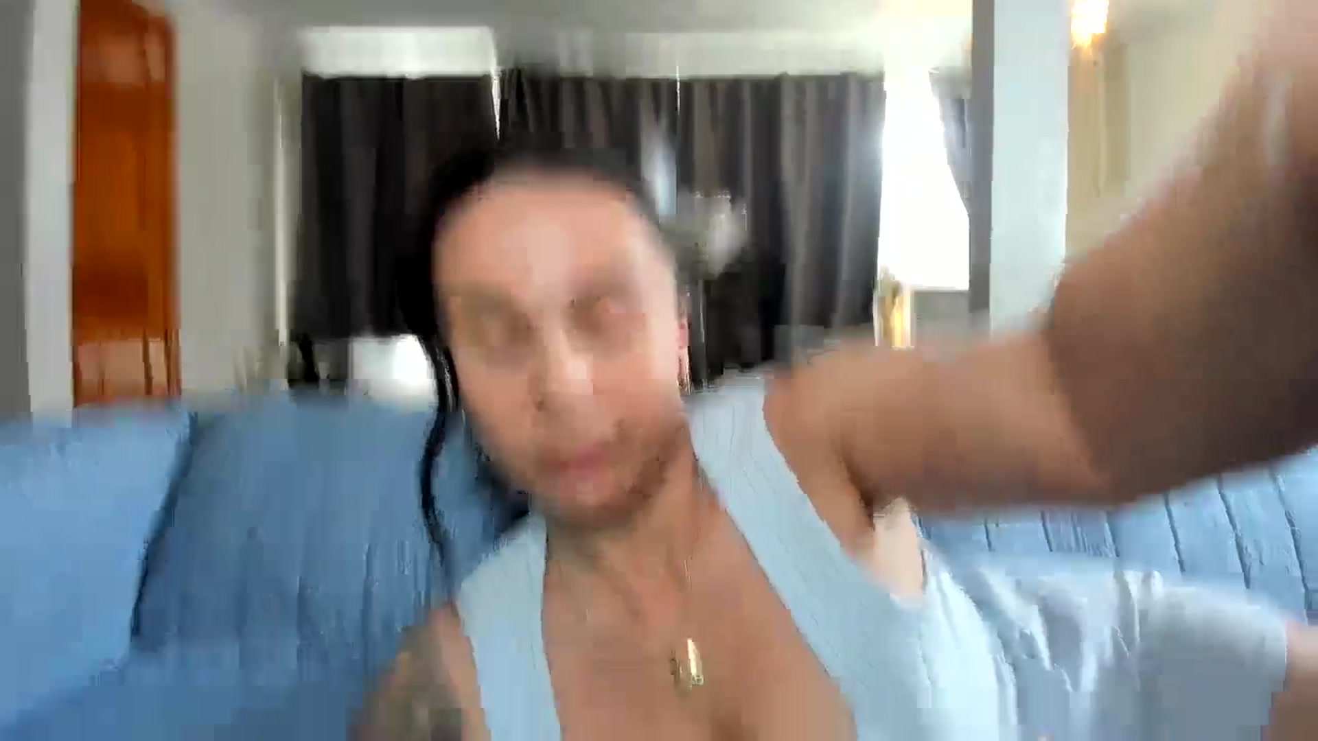 Gallery image thumbnail from Saandruskaa's myfreecams stream on, 03/22/2025, 15:43 image 3 of 20