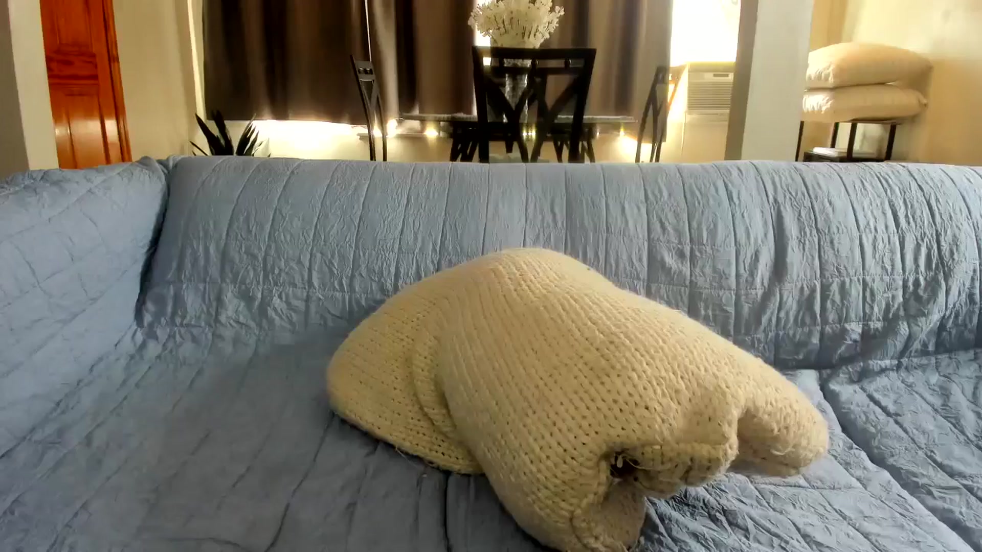Gallery image thumbnail from Saandruskaa's myfreecams stream on, 03/22/2025, 18:09 image 2 of 20